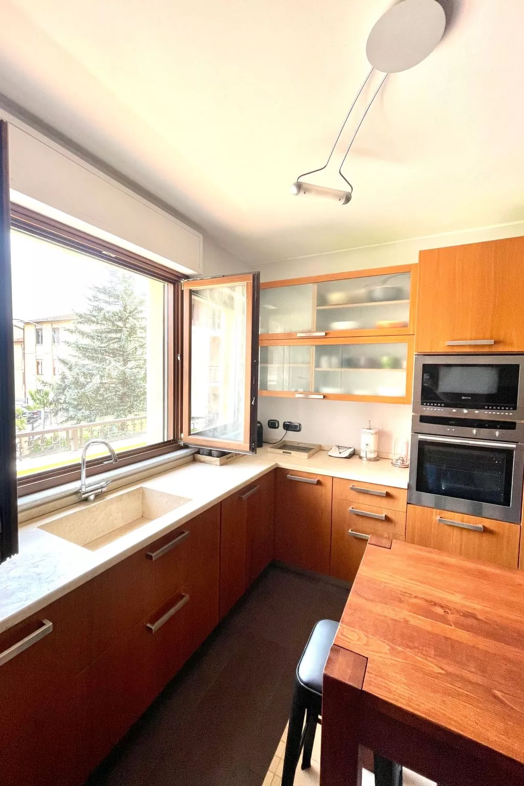 GROSSE LUXUSWOHNUNG-Inside