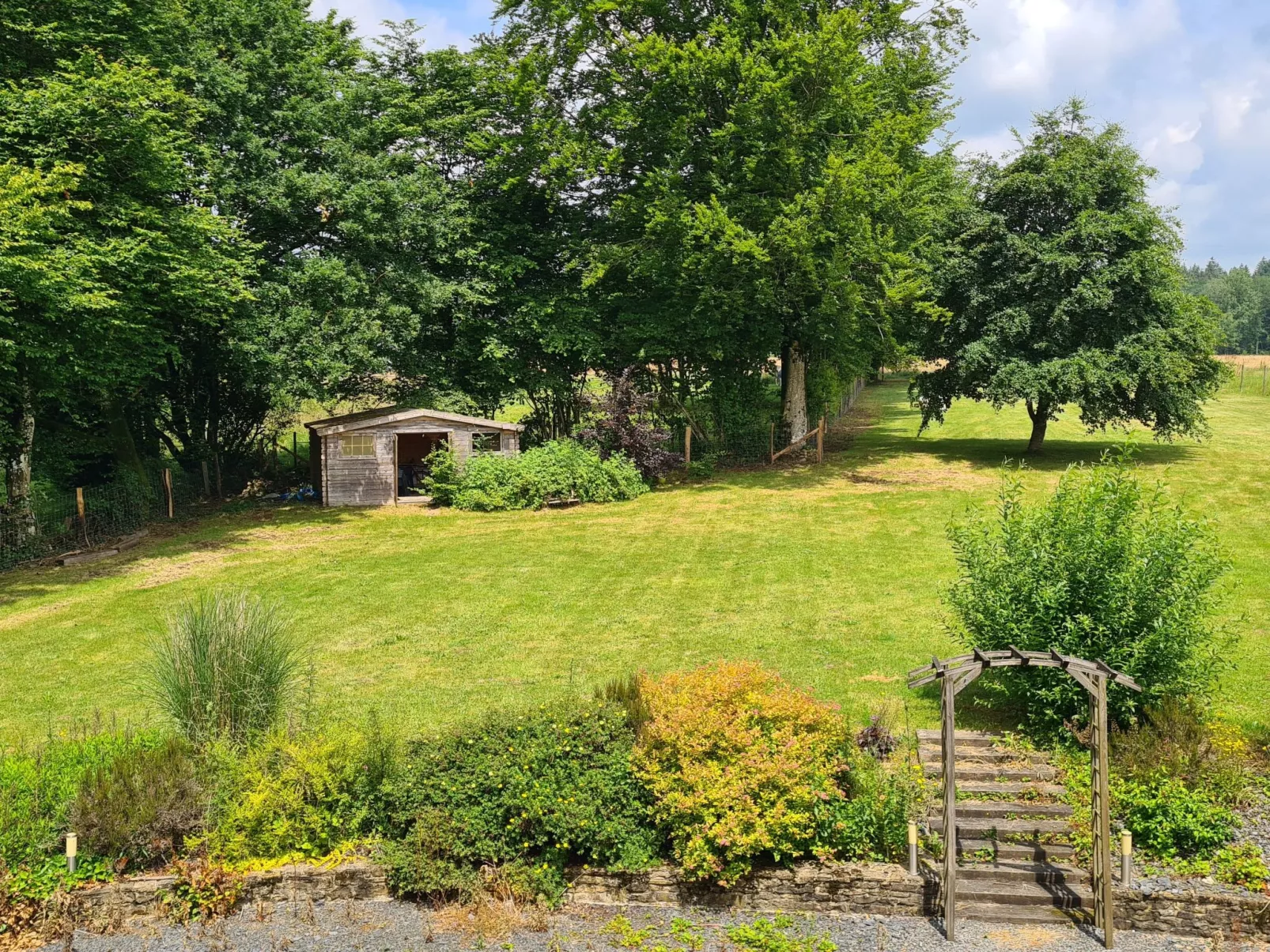 Antre Parenthèse de Sainte-Cécile-Outside