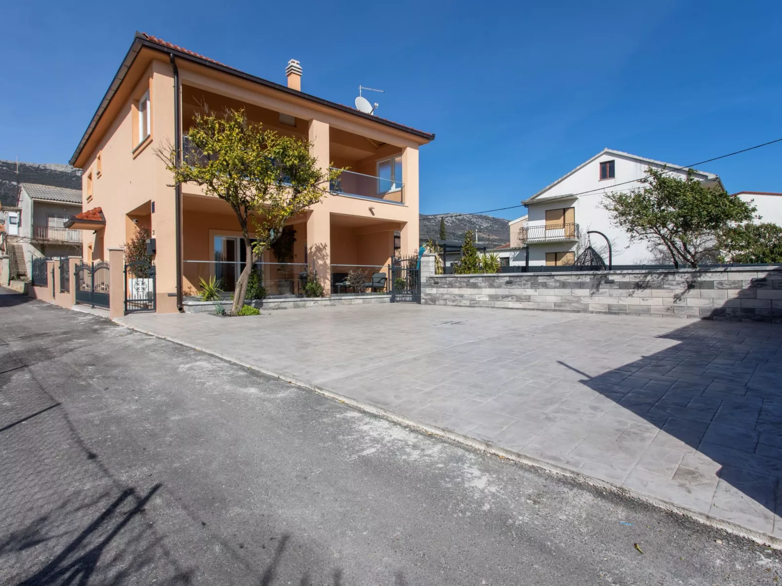 Villa Ivana-Image-tags.info