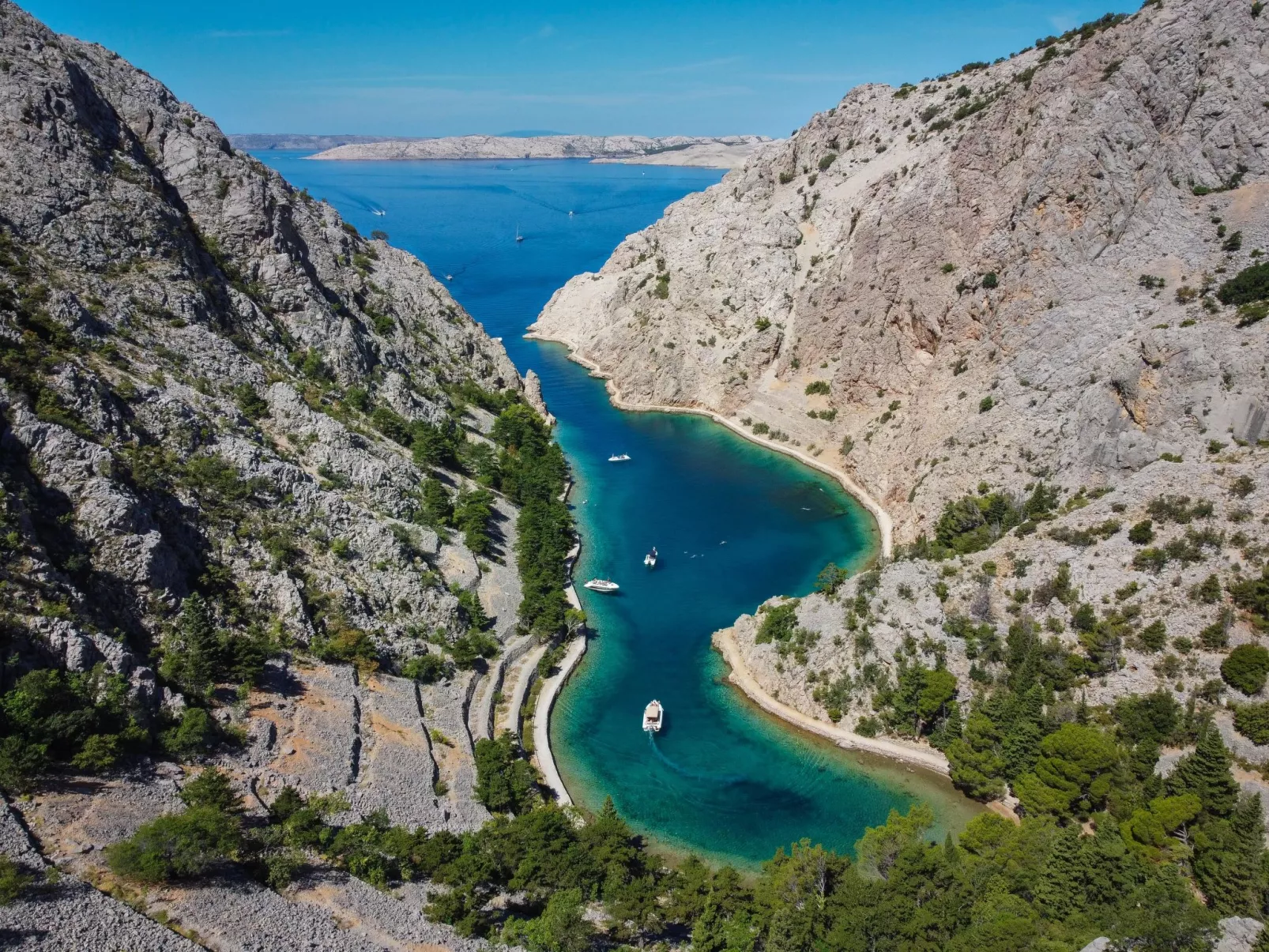 Für 6 Personen ca. 50 m&sup2; in Jablanac, Adriaküste Kroatien (Kvarner Bucht)-Environnement