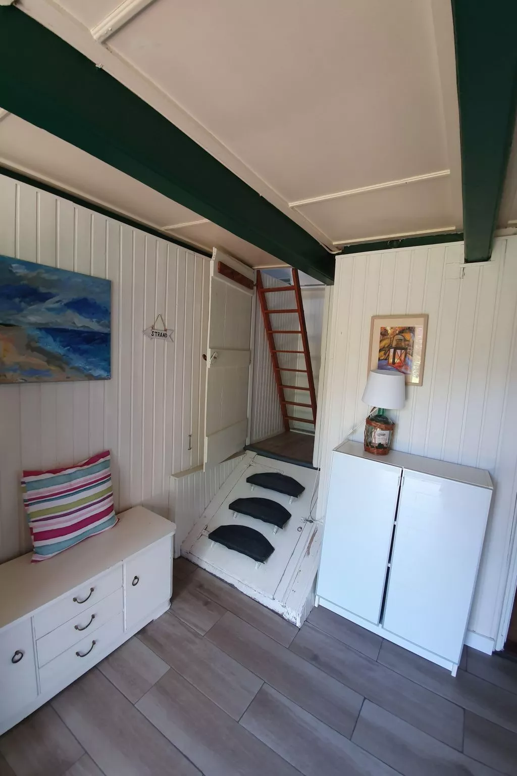 Charmantes Ferienhaus in Gapinge mit Großem Garten-Drinnen