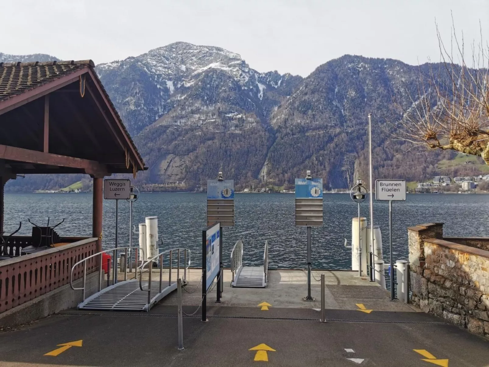 Seppi - Seen und Berge-Dehors