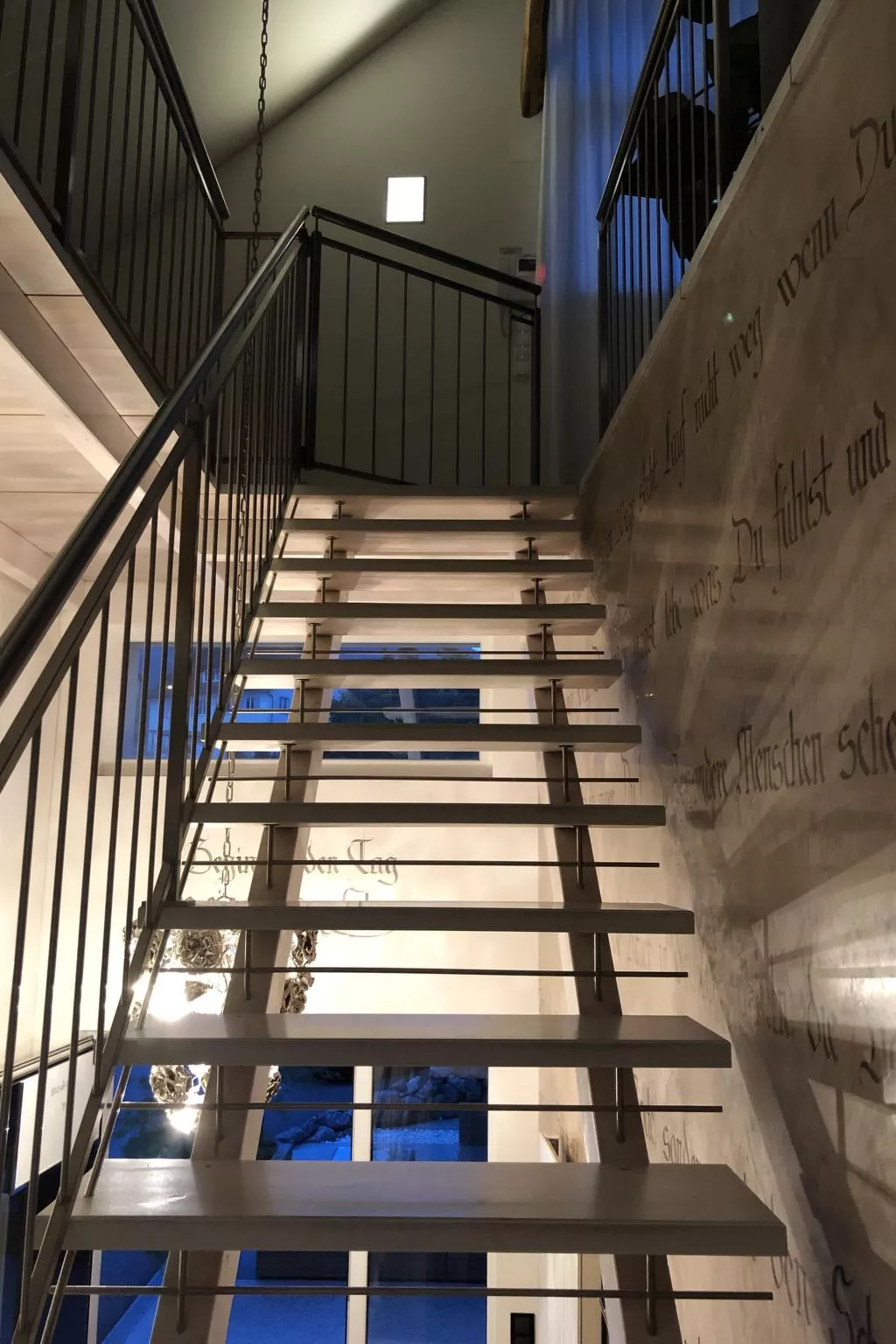 Mit Privatpool für 4 Personen  + 4 Kinder ca. 220 m&sup2; in Thüringen, Vorarlb-Image-tags.info