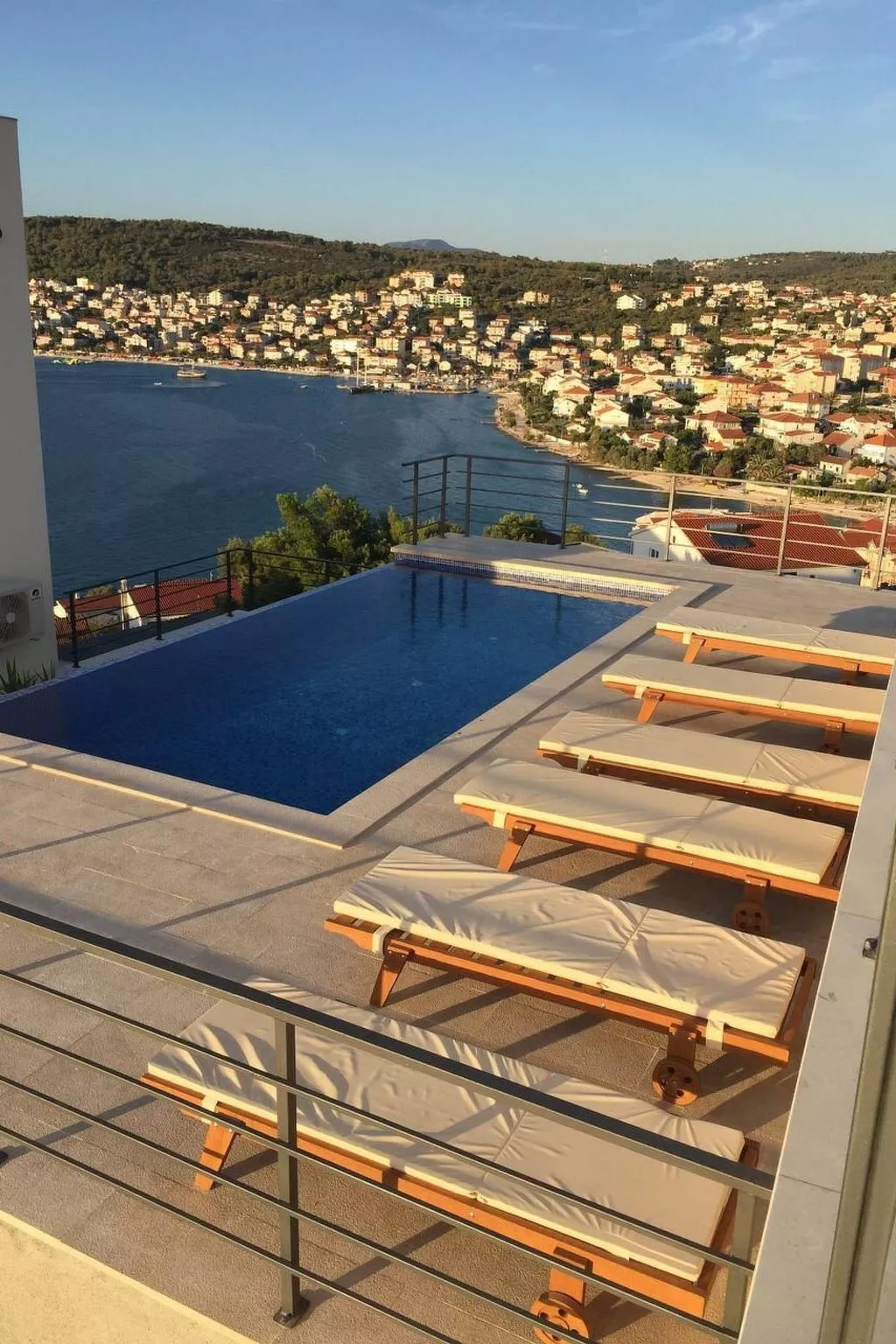 Wohnung Anniken-Draußen