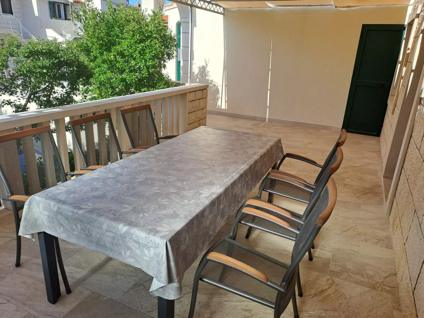 "Apartment Mate 1" am Strand