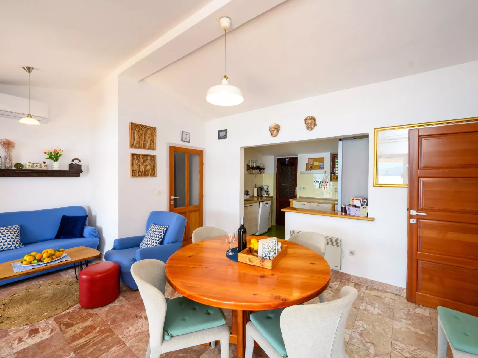 "Haus Gluscevic" direkt am Strand-Inside