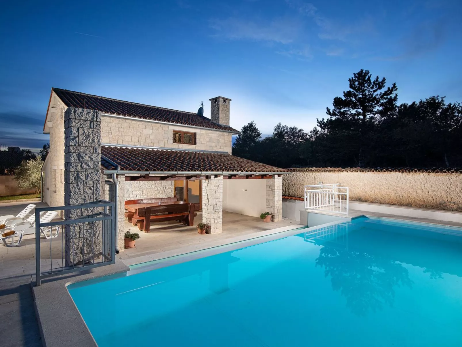 Für 6 Personen und 2 Kinder in Ružići bei Pazin, Istrien (Binnenland von Istrie-Outside