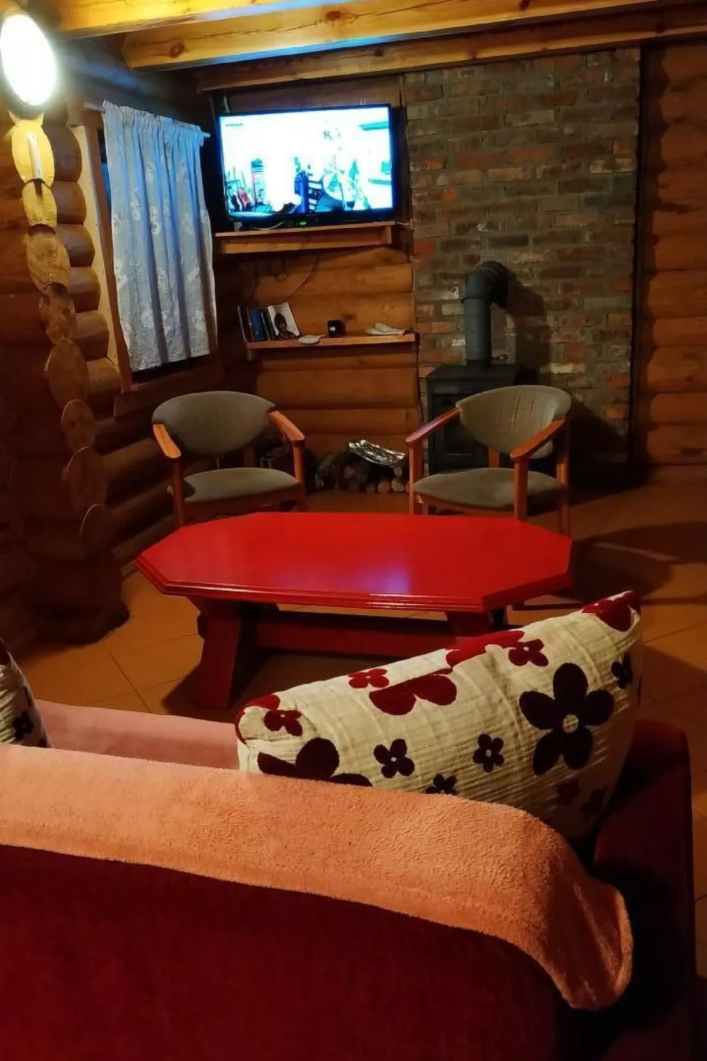 In Dębina mit Grill