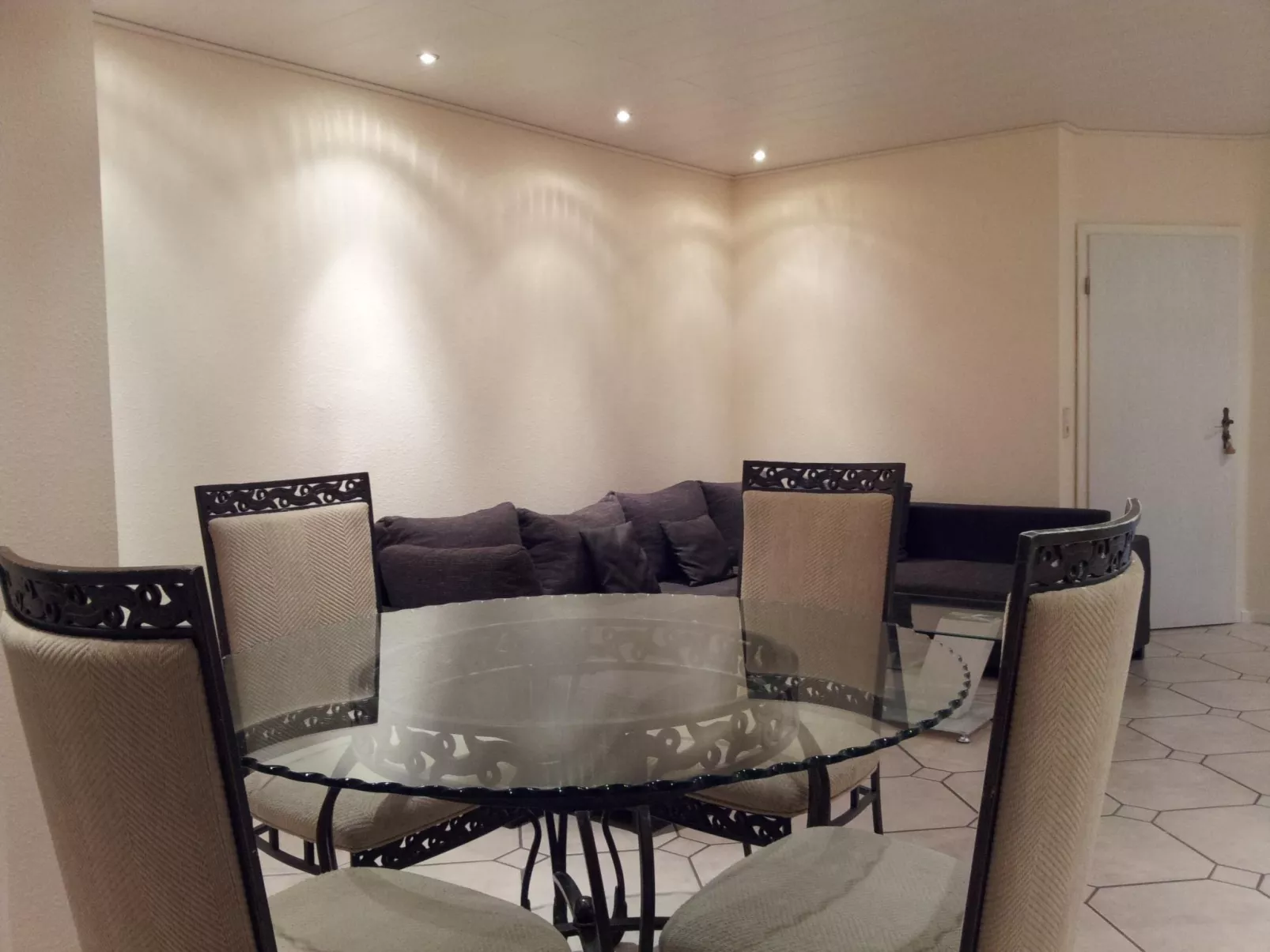 Wohnung mit Gartenzugang und Blick-Inside