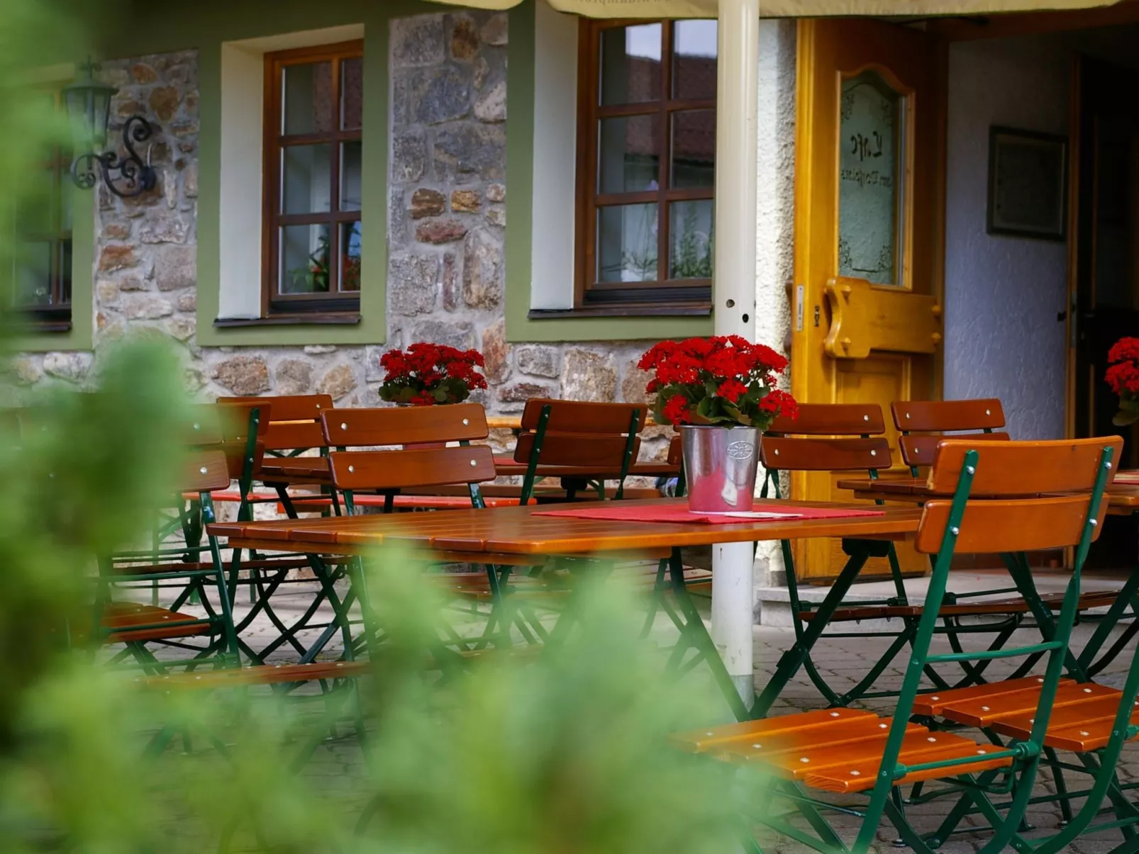 Zur Alten Schmiede-Outside