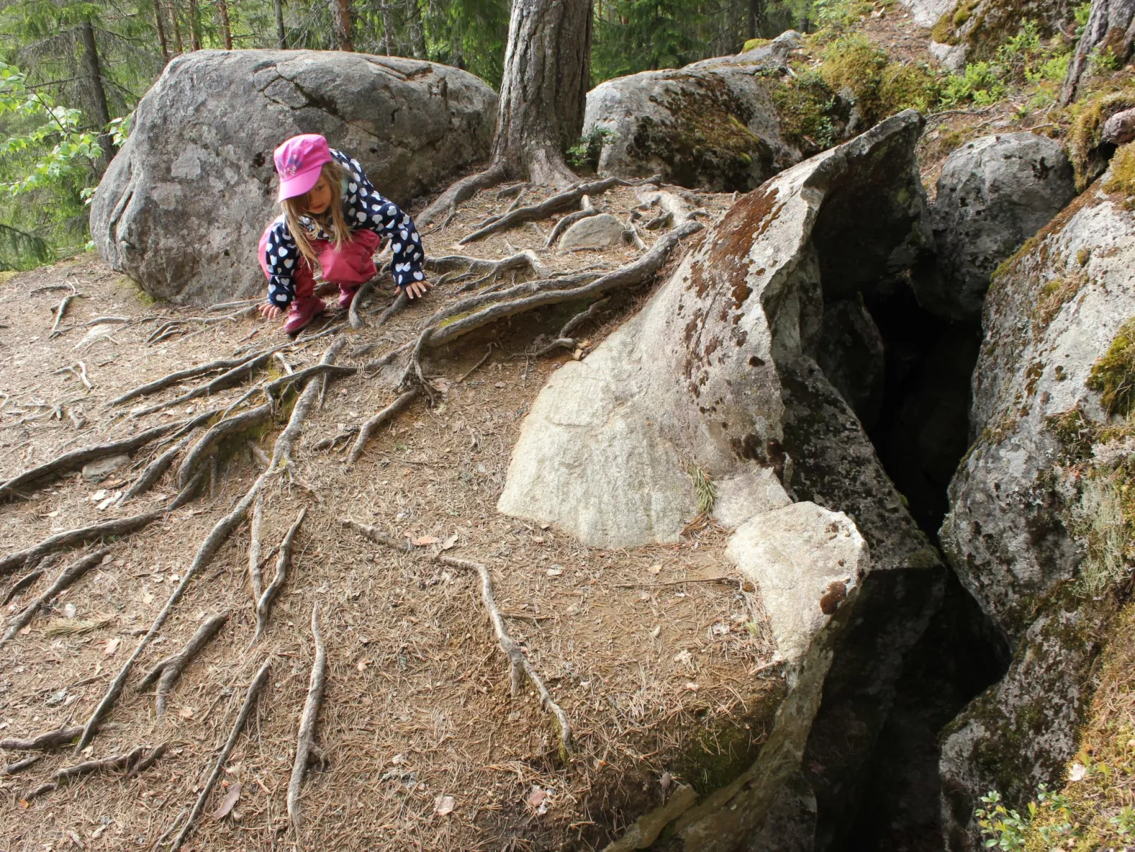 Anwesen mit eigenem Garten und Grill-Outside