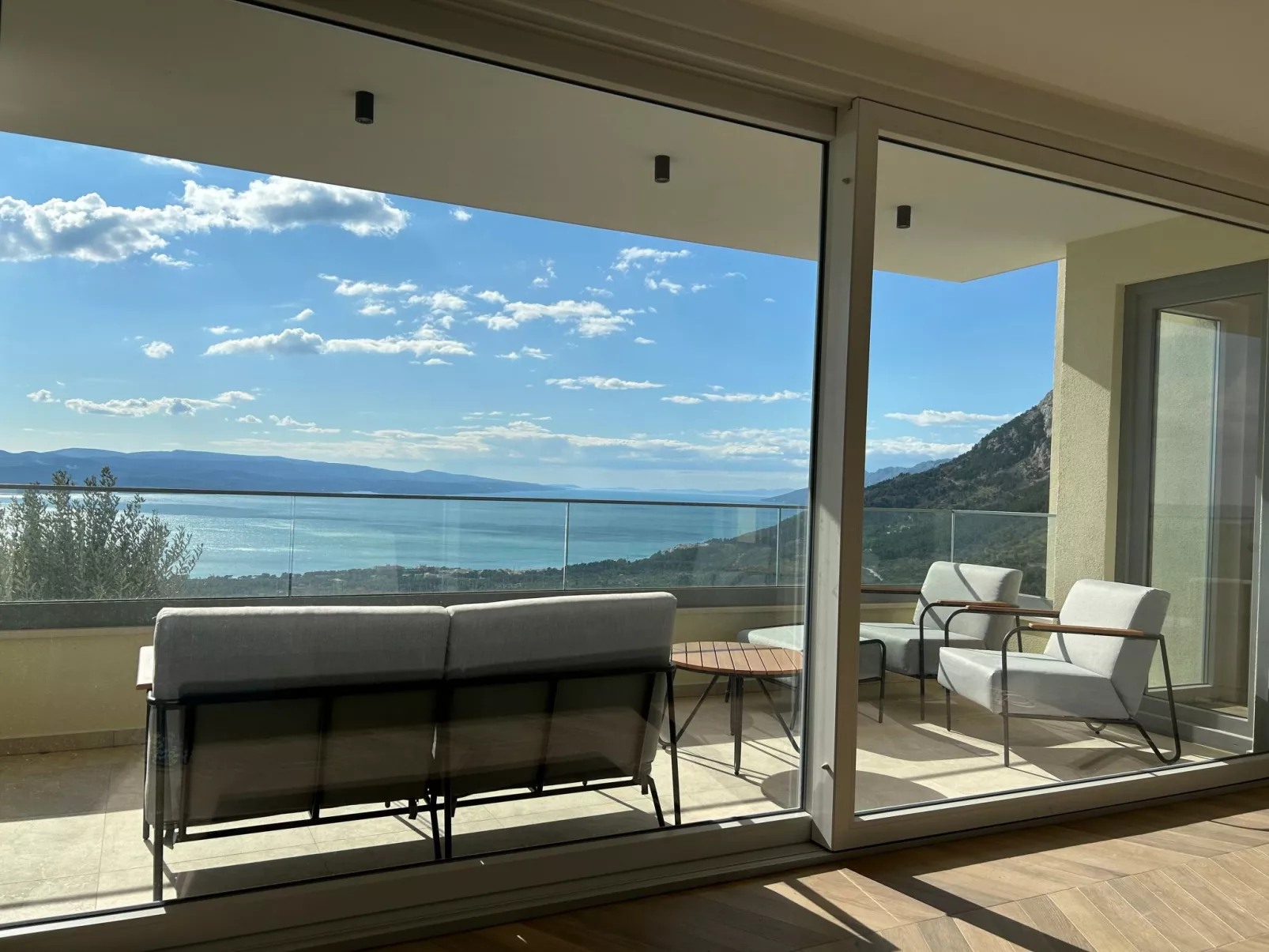 Villa Olivia mit Pool - Spielplatz - Meerblick-Outside