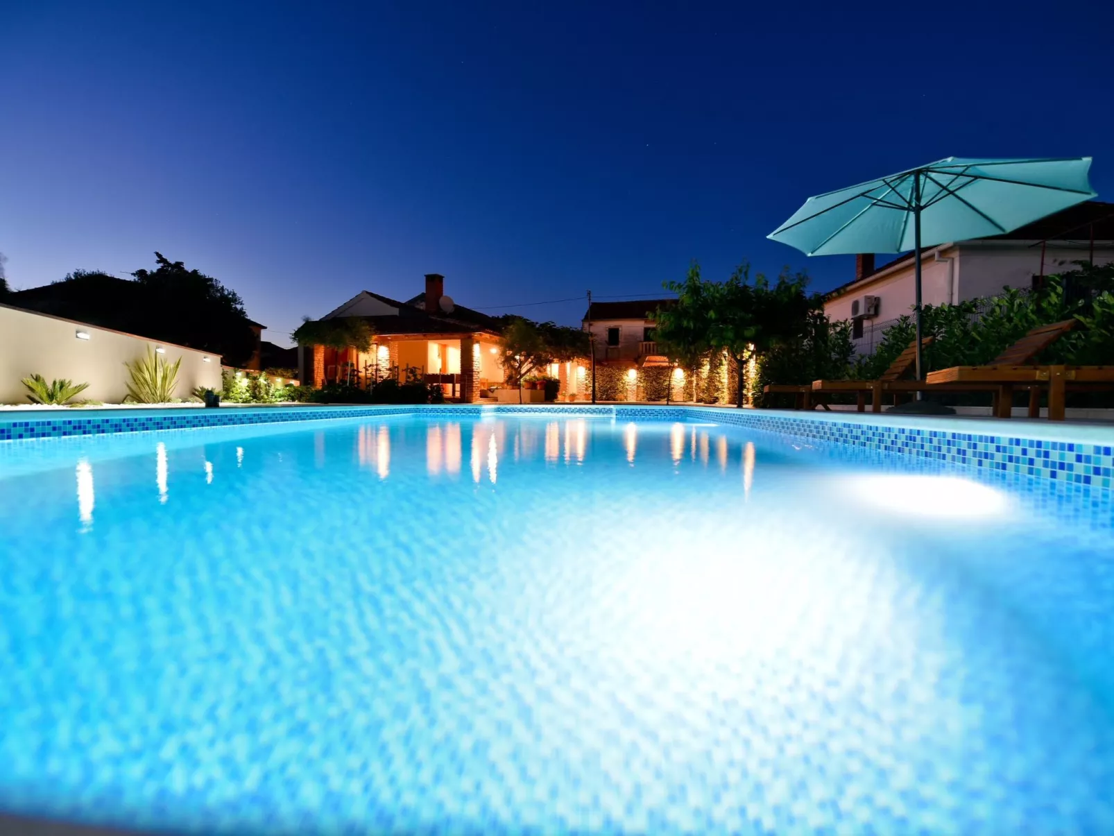 Rustica Casa Augustinus mit Pool-Draußen