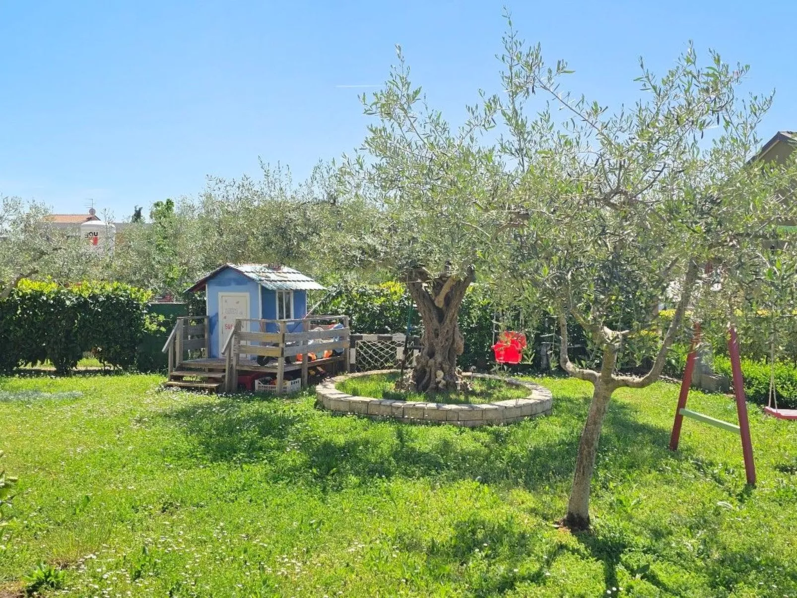 Wunderschönes Appartement in Bužinija mit Schöner Terrasse-Draußen