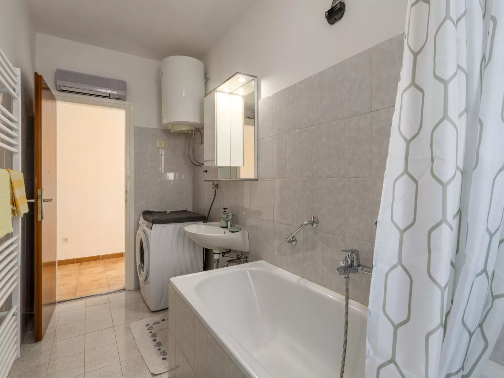 Ferienvilla "Casa Jurican"-Drinnen