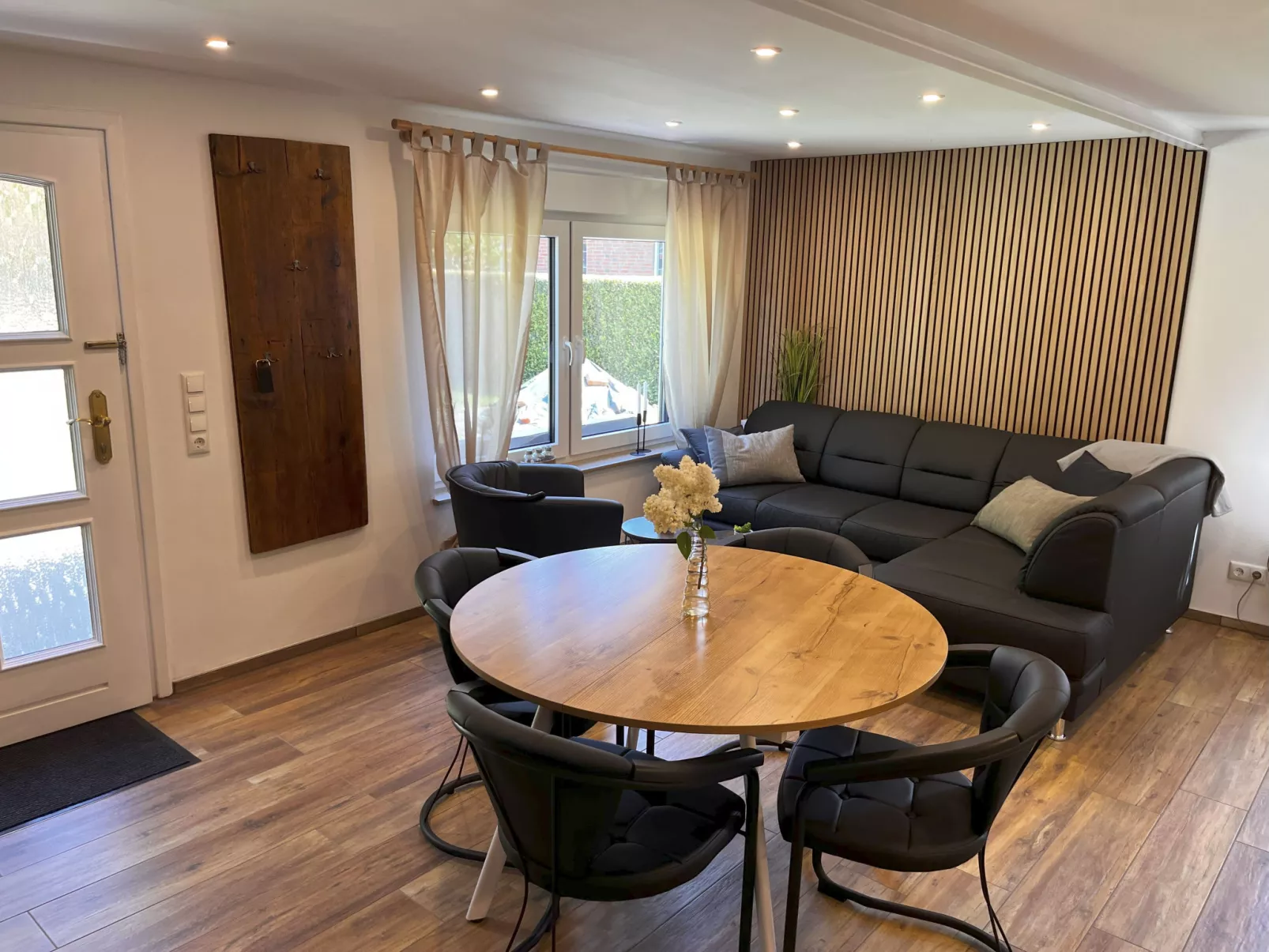 Haus Lotti an der Oktogonkirche