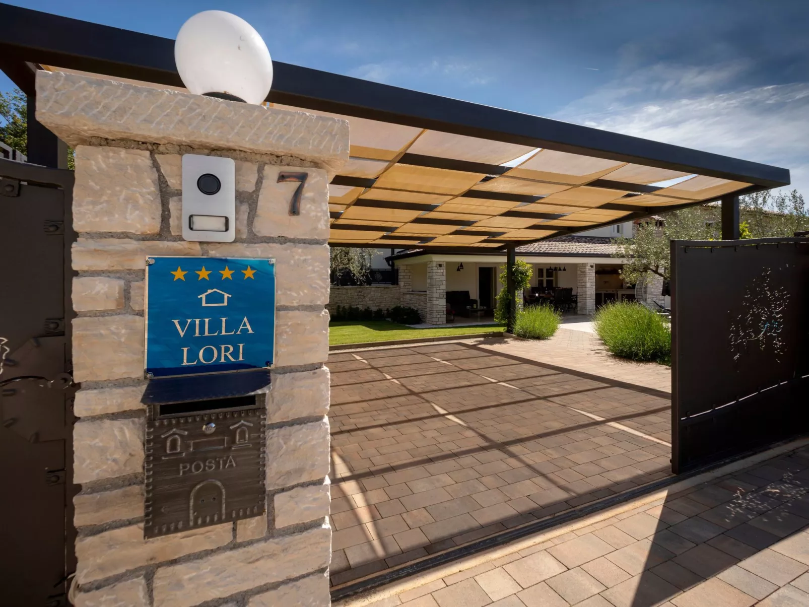 Villa Casa Lori-Outside