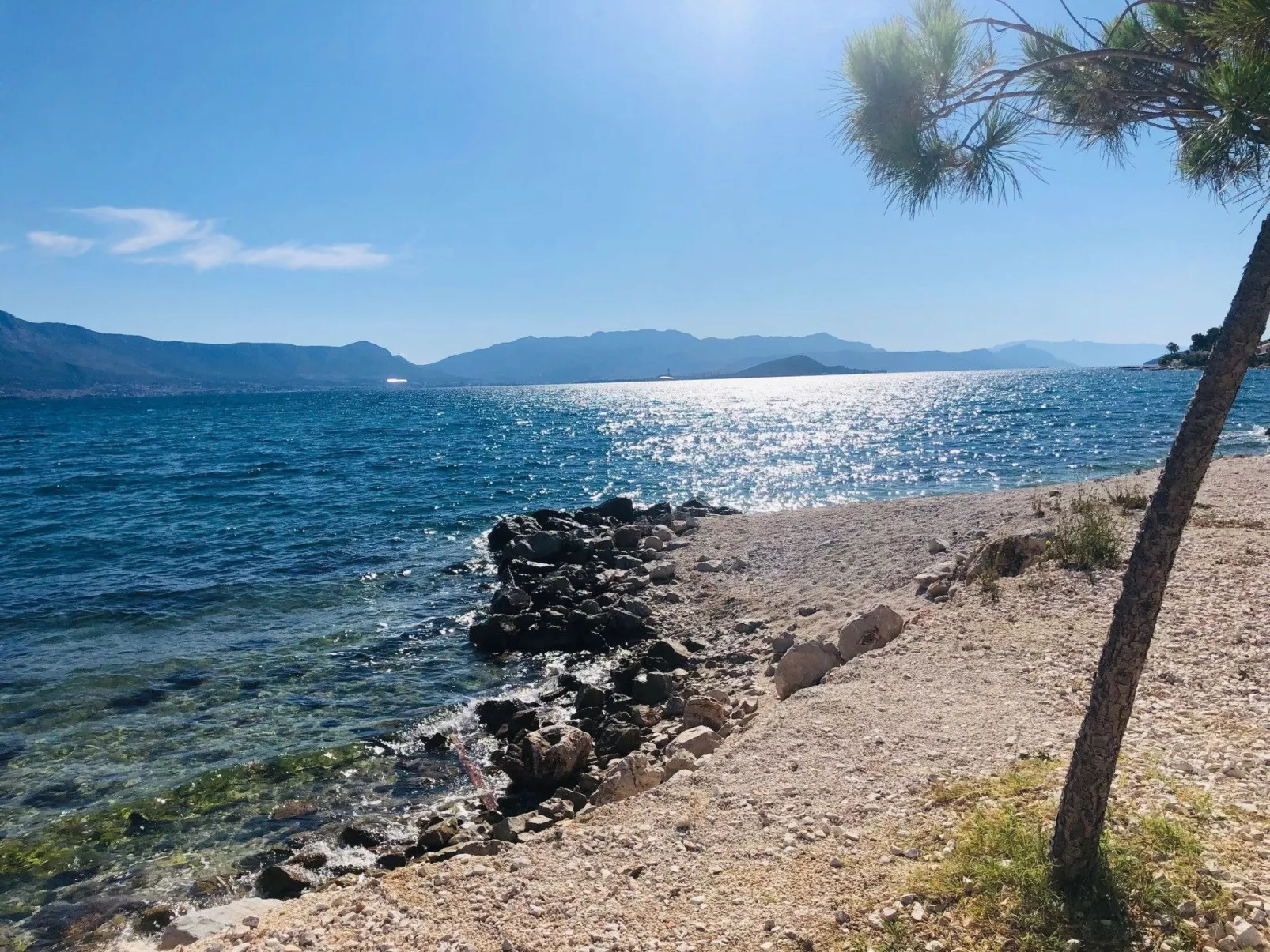 Finca mit Blick auf das Wasser-Dehors