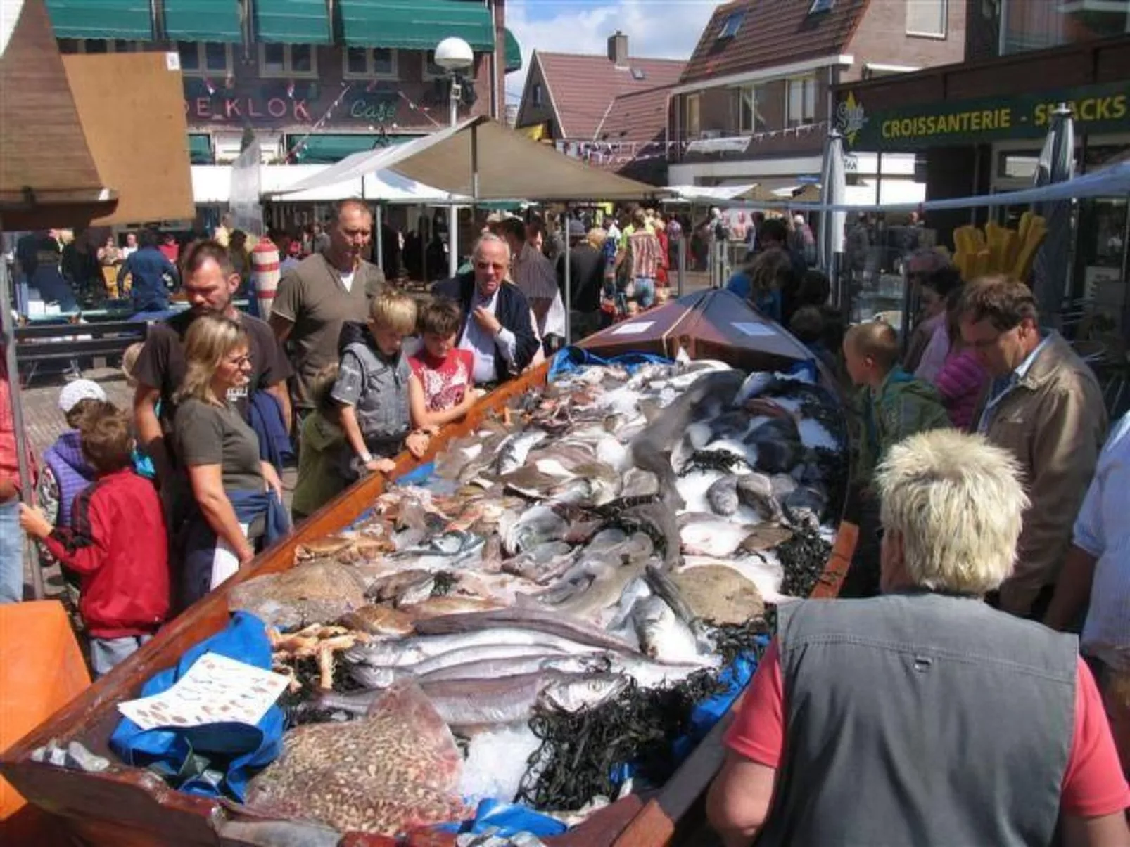 Ferienvilla mit Garten, Grill und Terrasse-Dehors