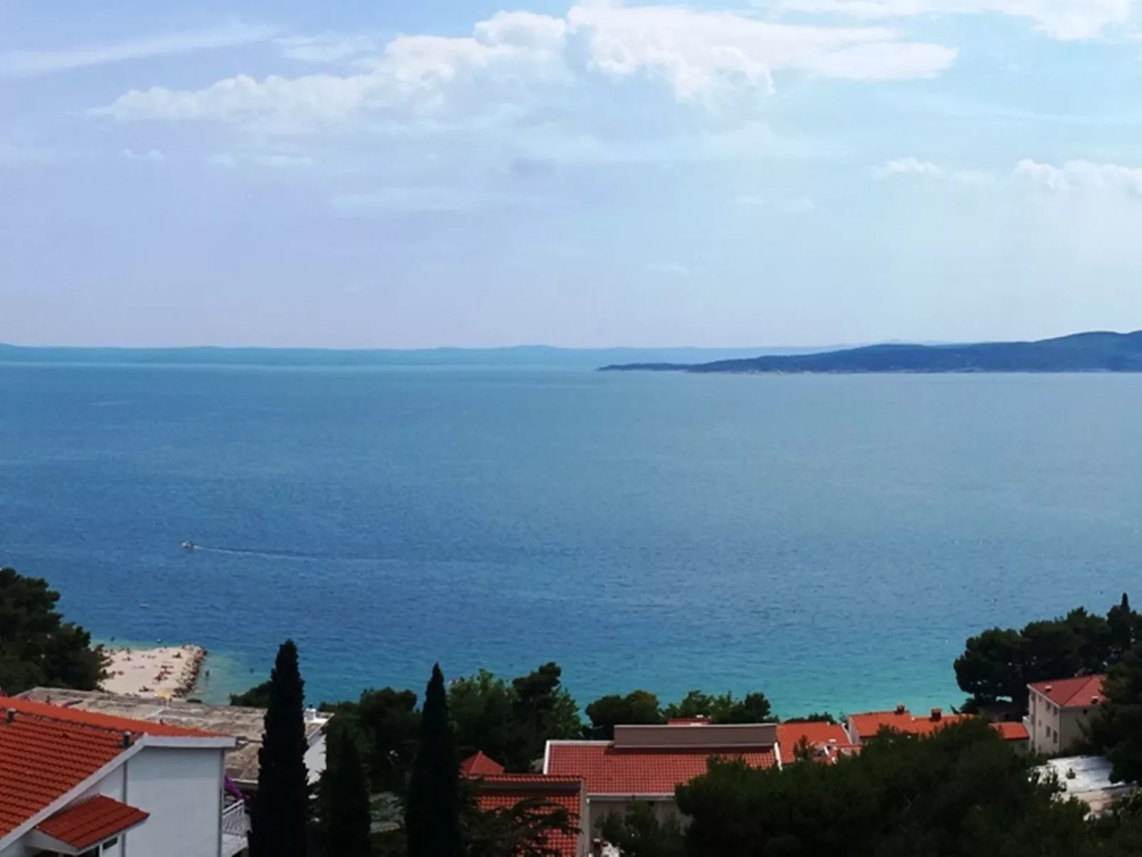Wohnung mit Blick auf das Wasser-Draußen