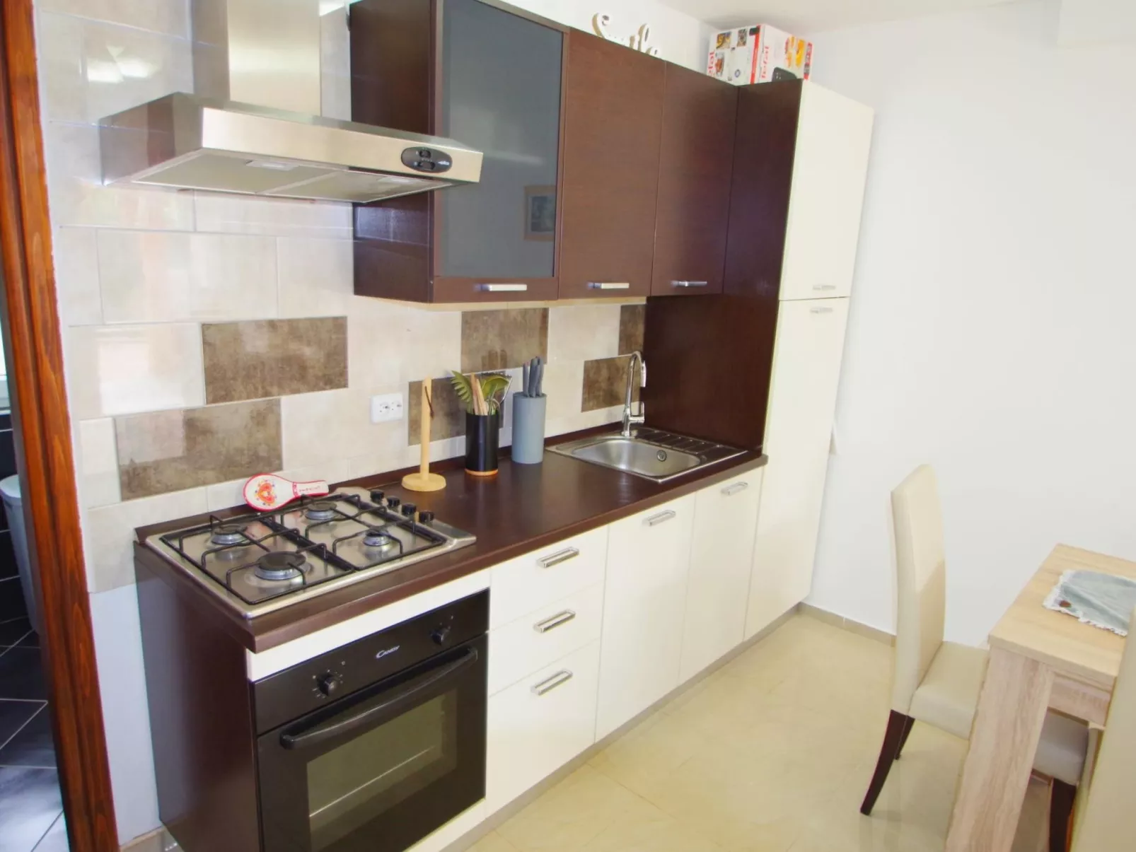 Angenehme Wohnung in Valbandon, Privatparkplatz-Inside