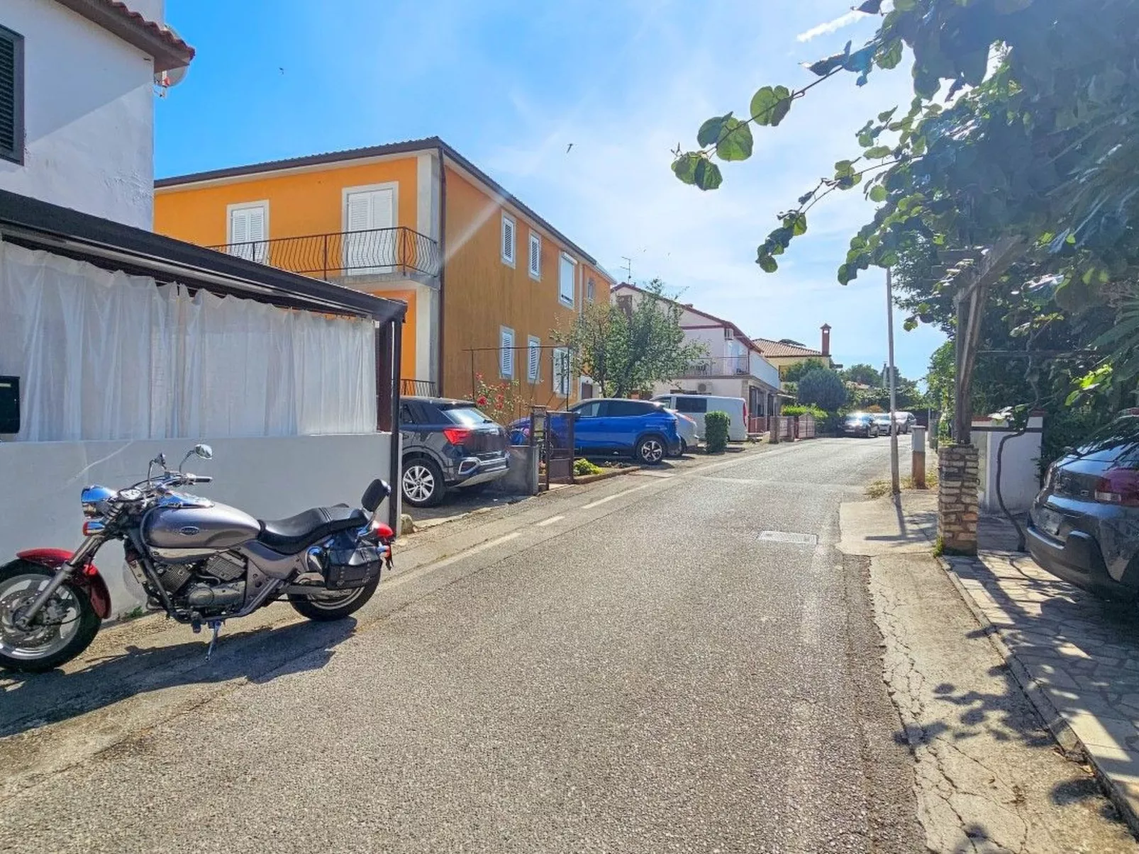 "Vadnov A2" direkt am Strand-Draußen