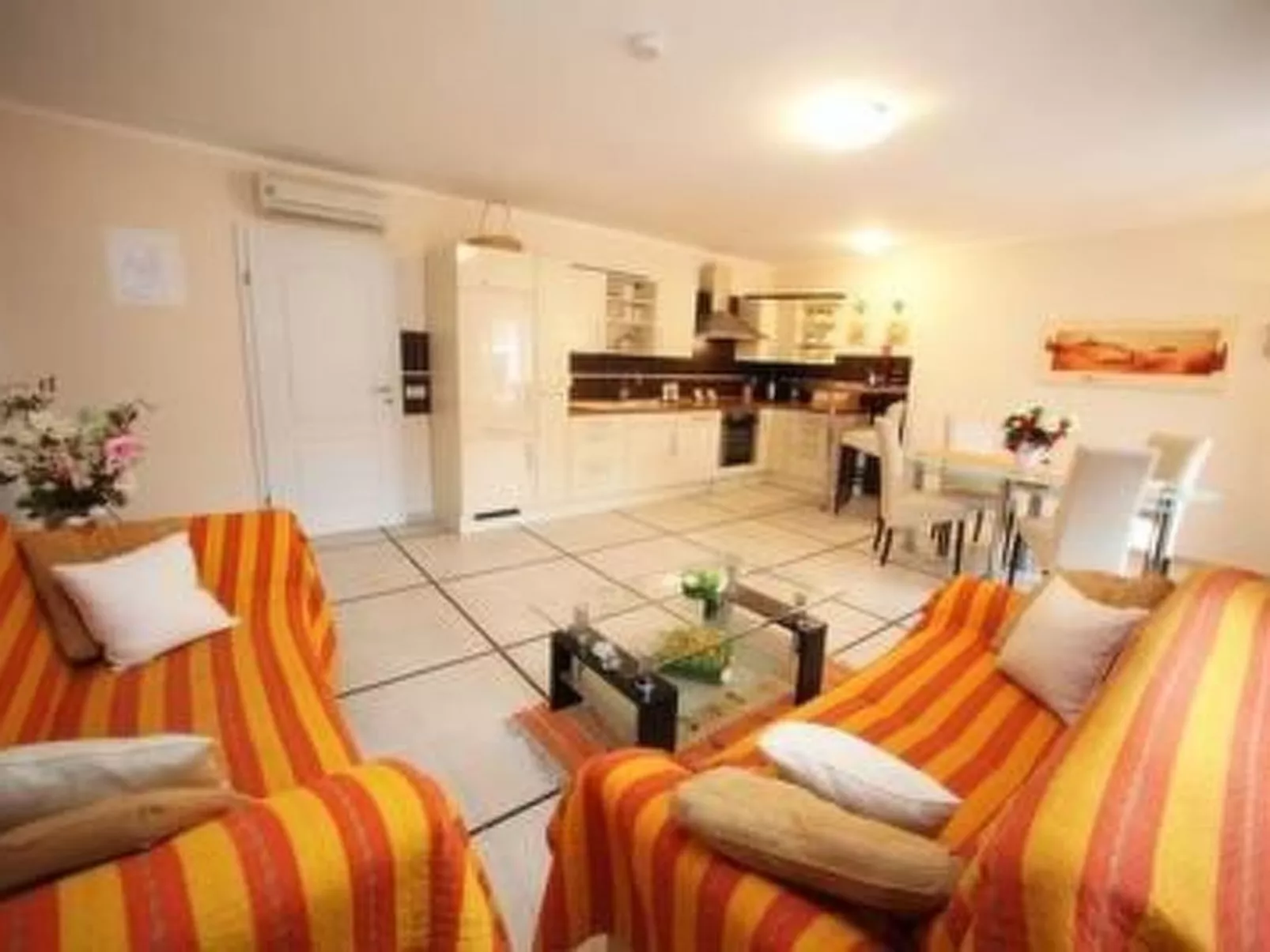 Villa "Bella"-Drinnen