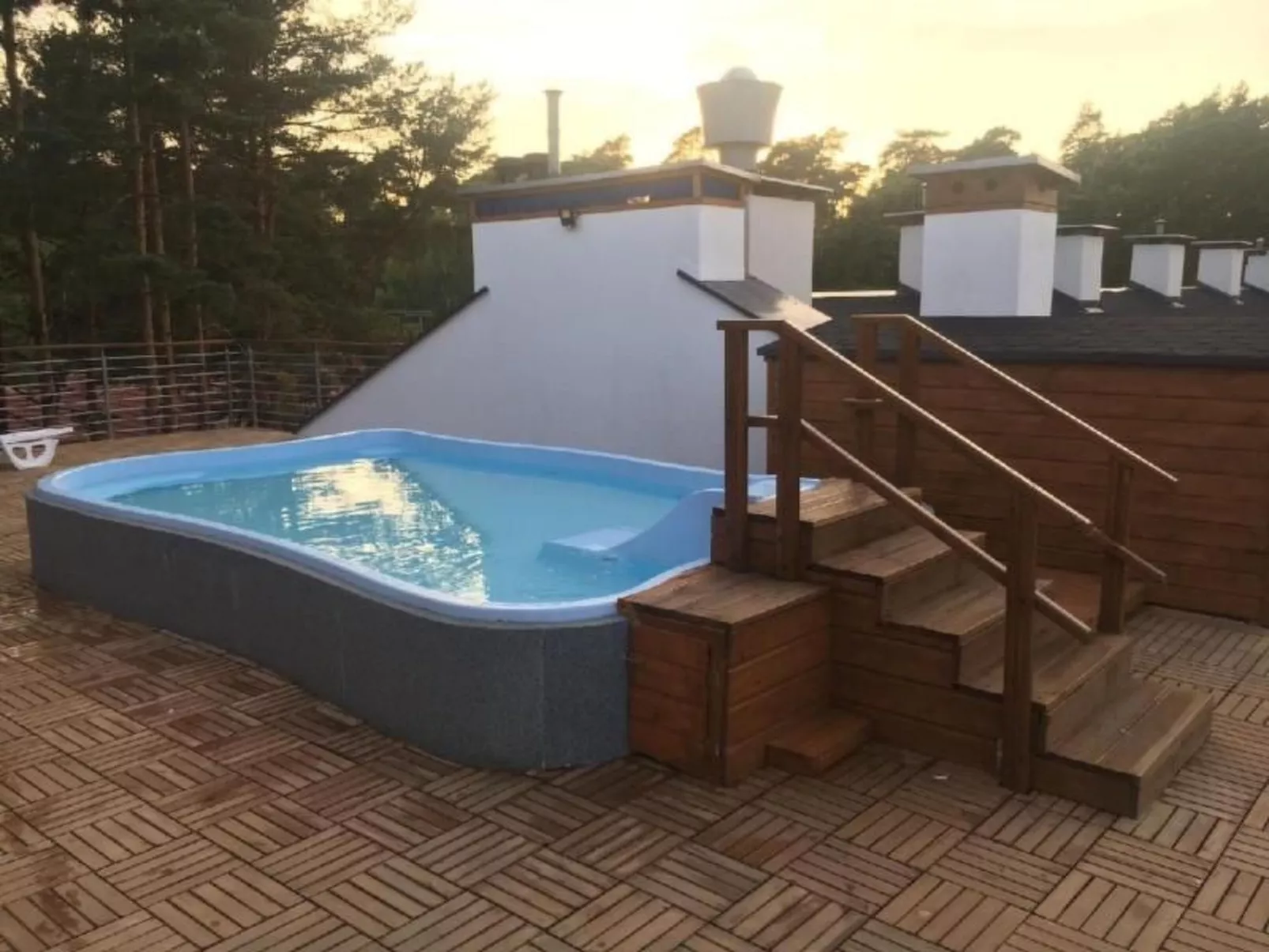 Studio-Wohnung "Apartment 16B" mit Schwimmbad