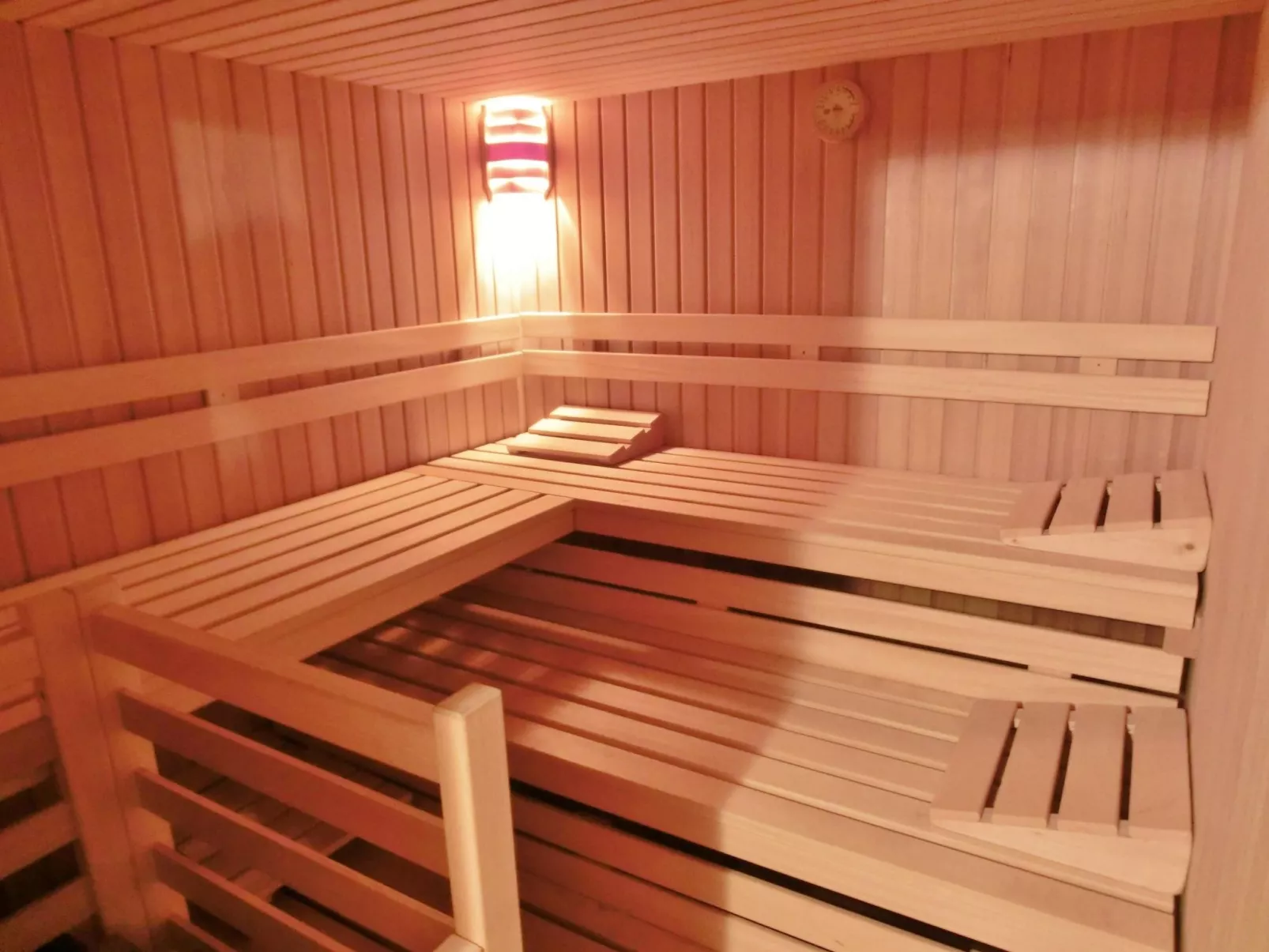 Panoramabergblickwohnung in ruhiger Einzellage-Dedans