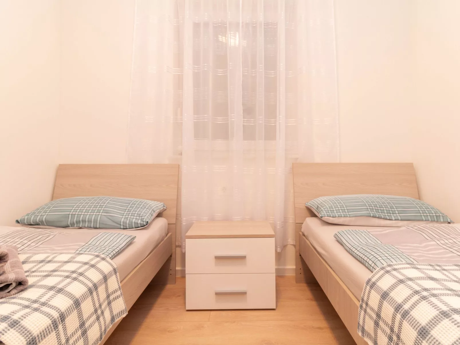 Wohnung Vita Mare mit Pool - Agentur TA Leut-Dedans