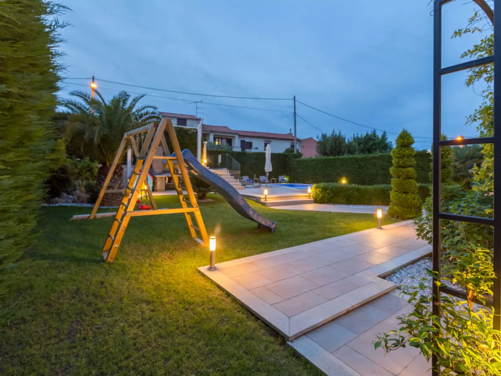 Villa Anabel bei Porec mit Pool, Jacuzzi und Sauna-Outside
