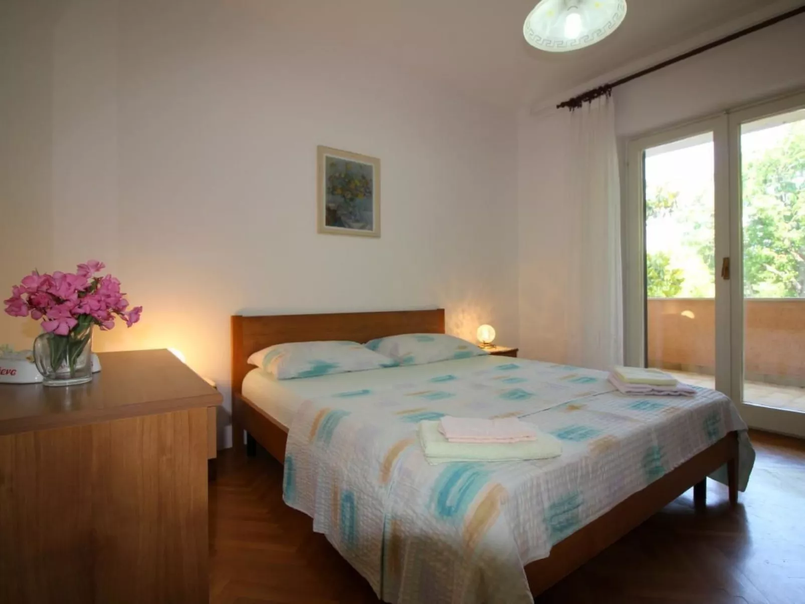 Keti-Image-tags.info