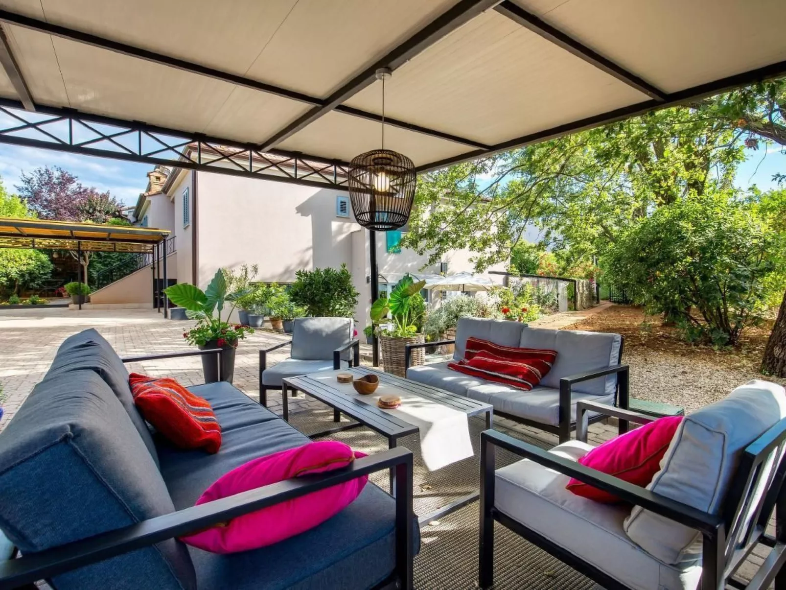 Villa Lidija-Drinnen