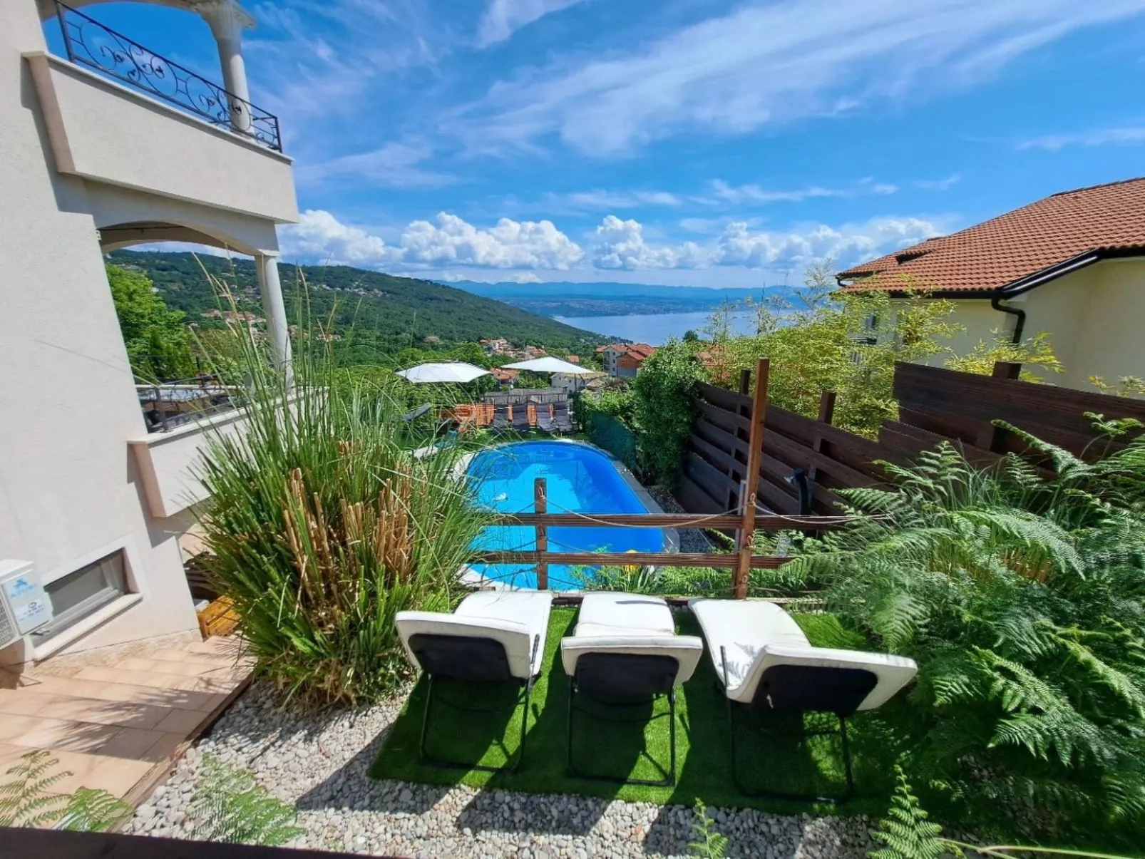 Wohnung in der Villa Emily mit herrlichem Meerblick