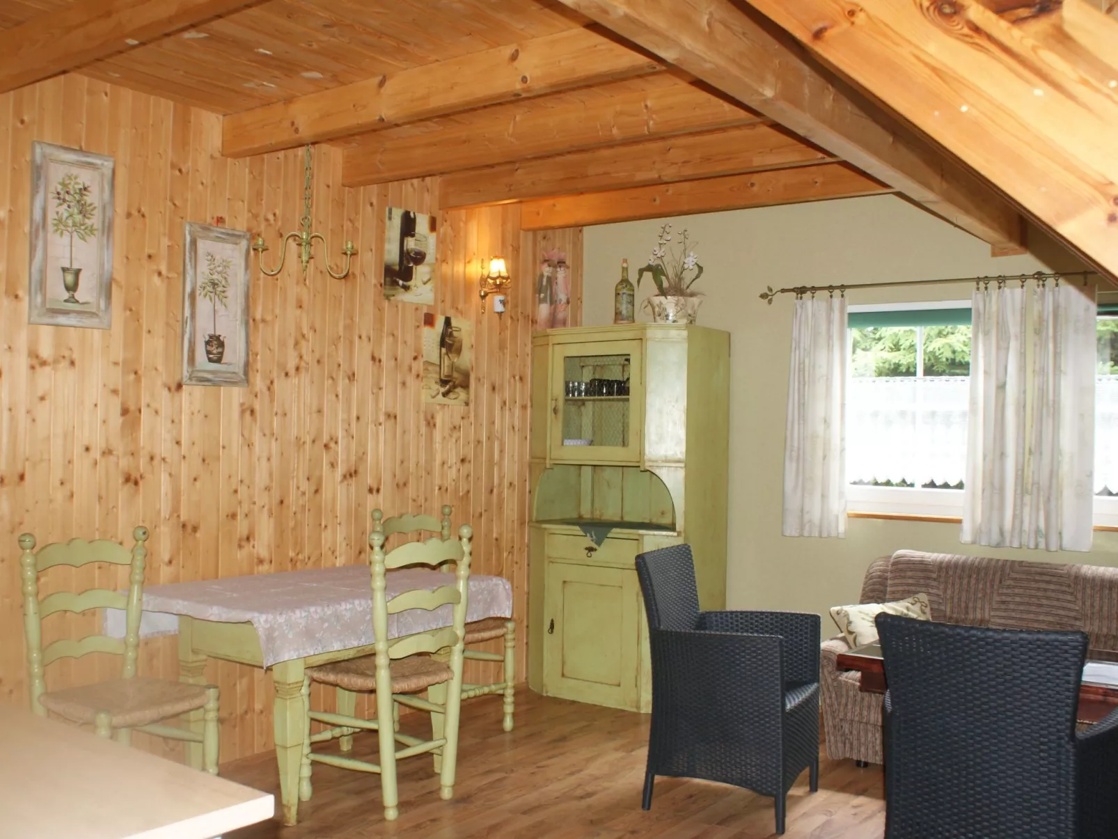 Ruhe am Meer - Ferienhäuser in den Gärten von Magra-Drinnen