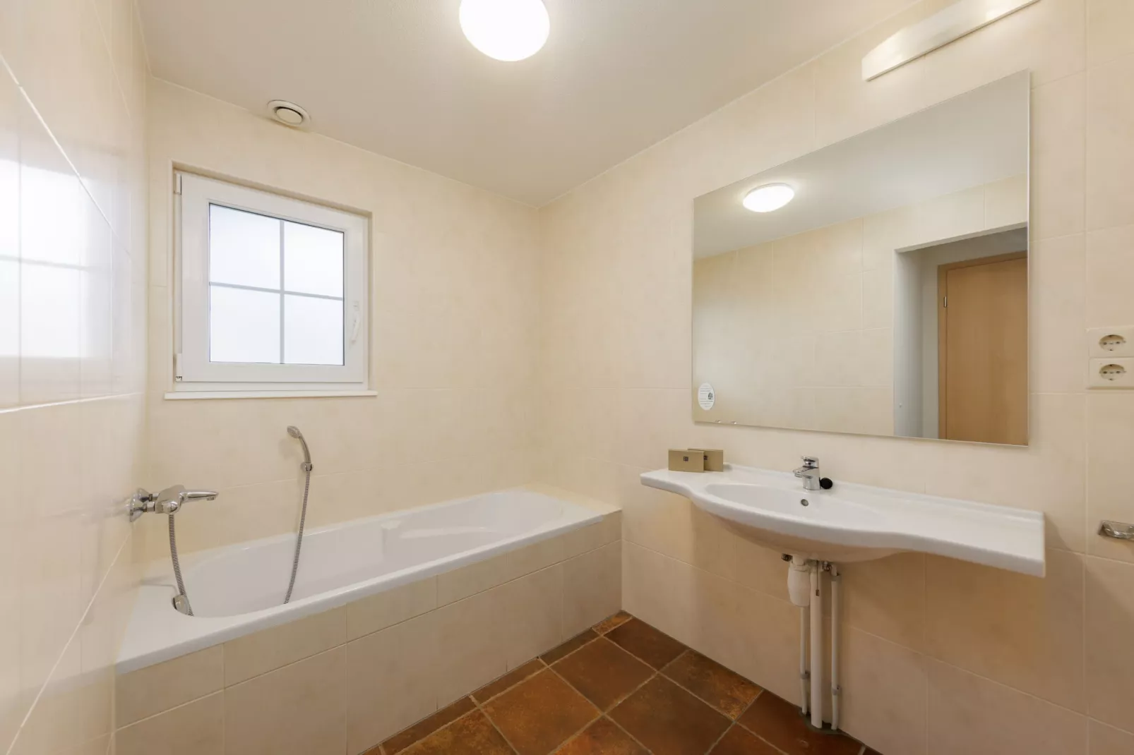 Ferienresort Cochem 34-Bathroom