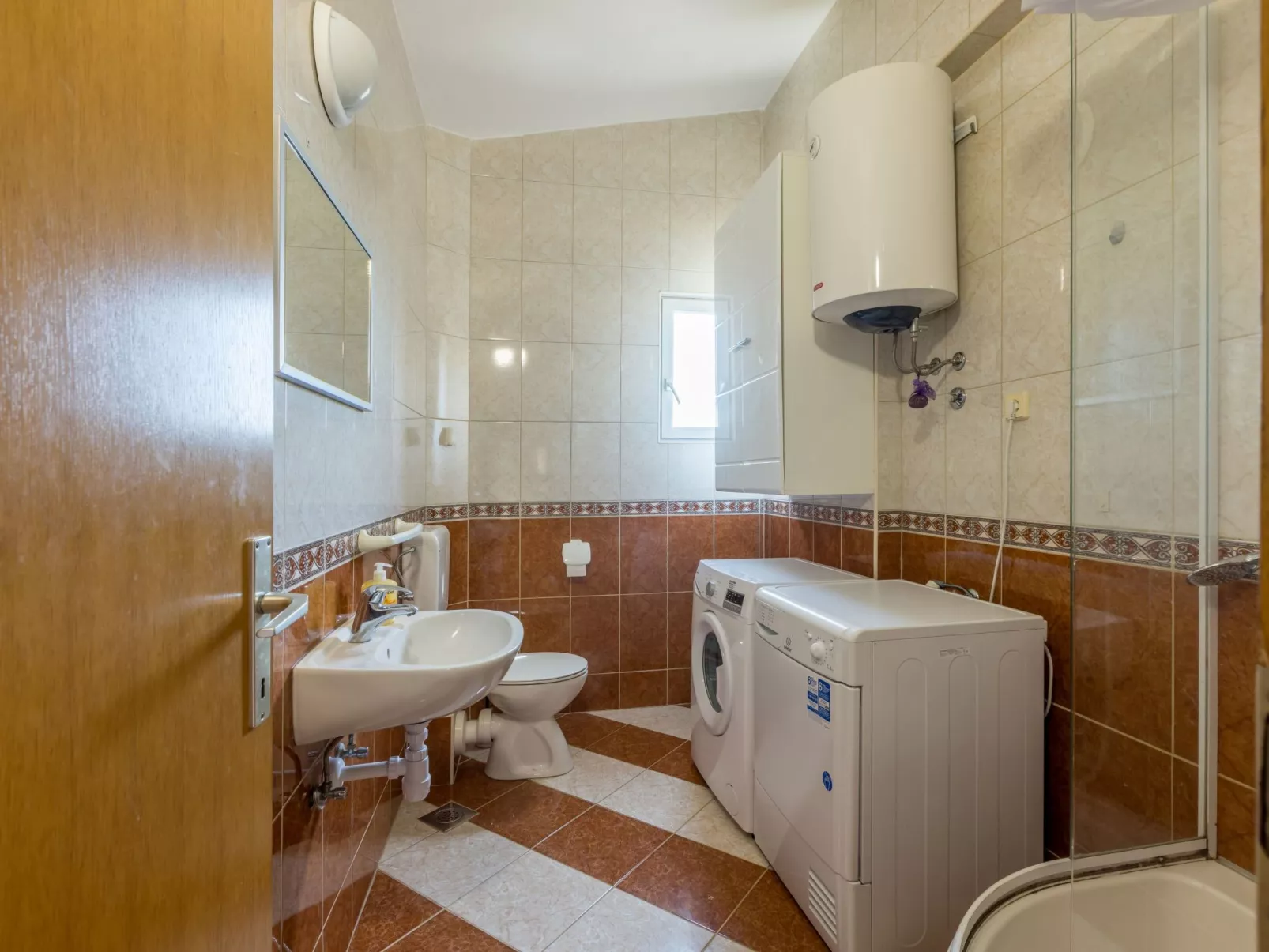 Villa Stari Hill-Drinnen