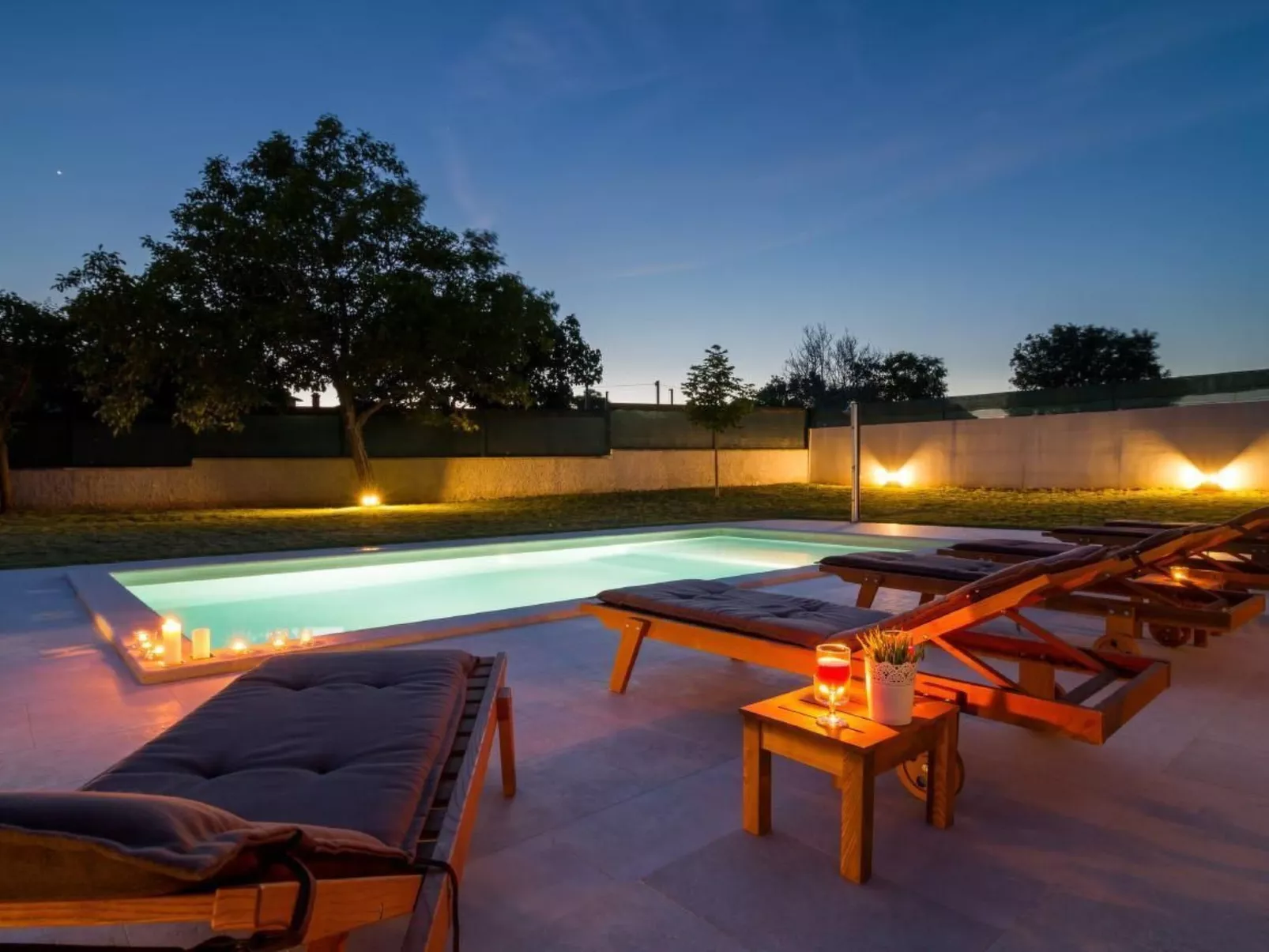 Villa Anavi mit privatem Pool und großem Garten