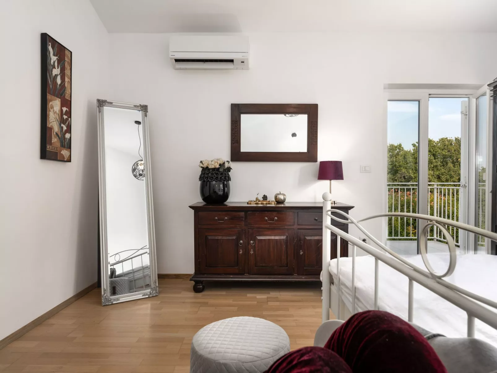 Villa Sunset Garden-Drinnen