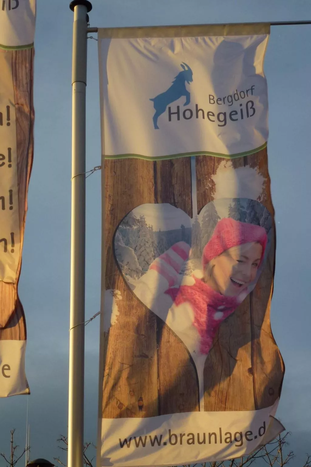 Mit Blick auf die Berge-Draußen