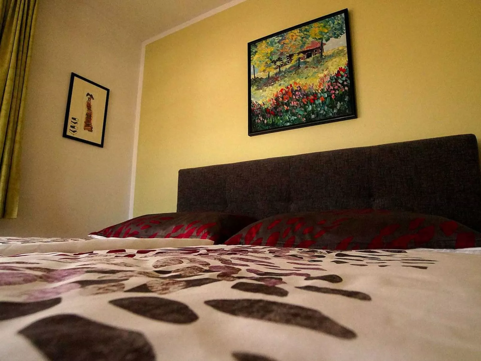 In ruhiger Lage mit Gartennutzung-Inside