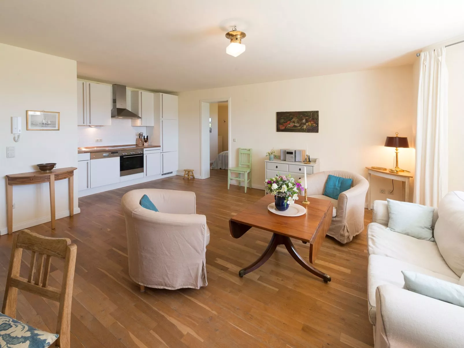 Wohnung im Erdgeschoss des Herrenhauses