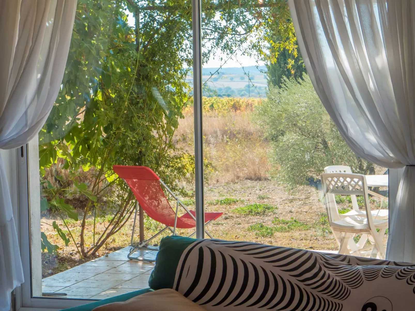 In Murviel-les-Béziers,-Drinnen