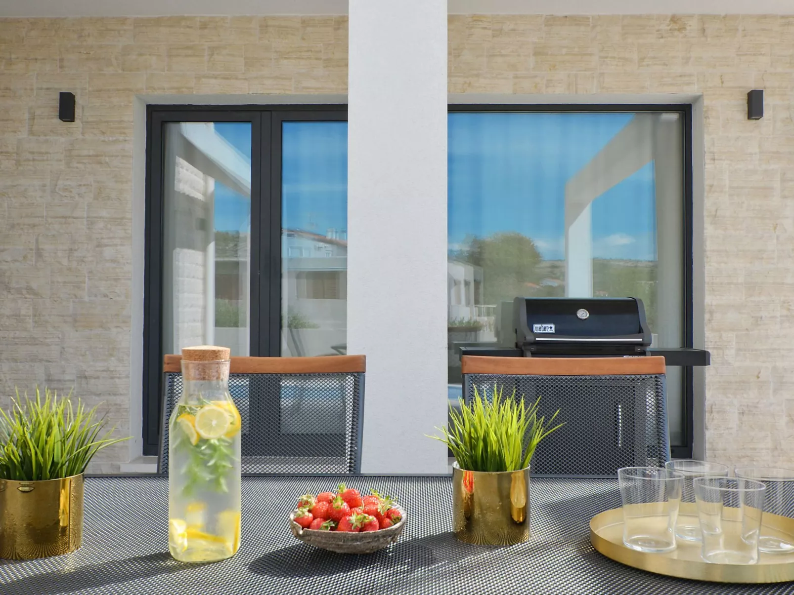 Haus in Dvornica mit privatem Parkplatz-Dehors