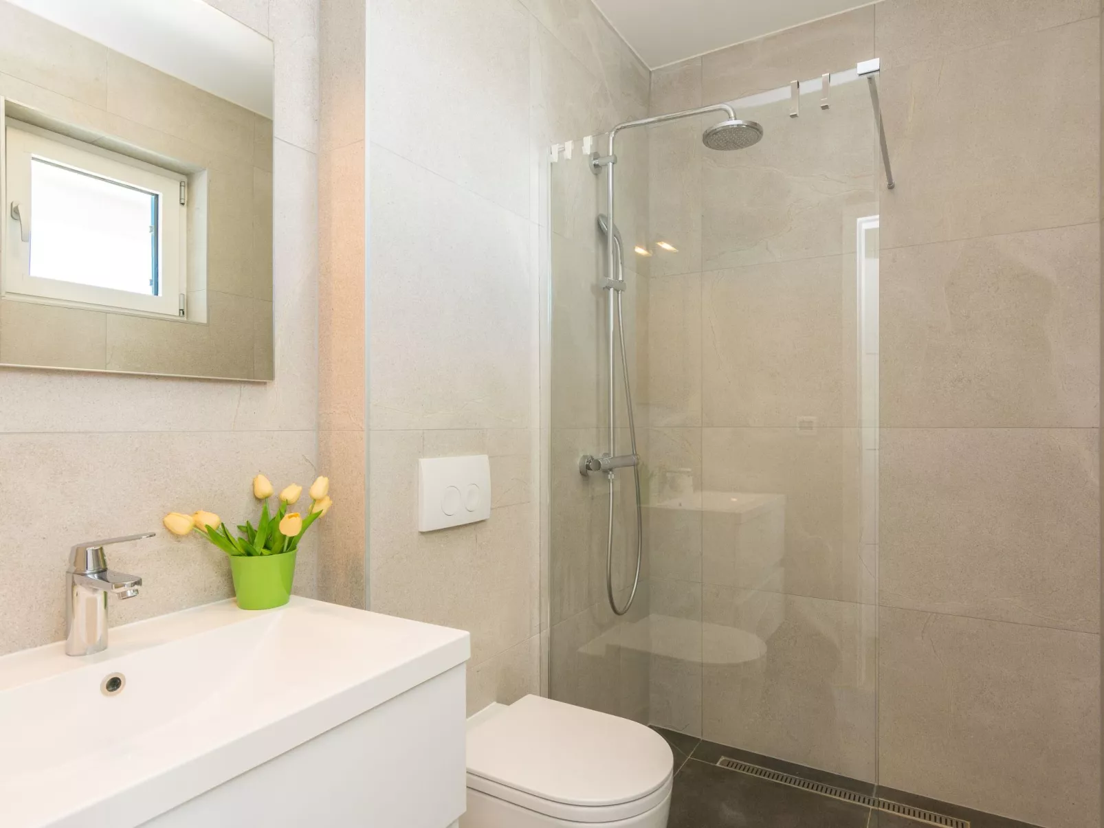 Strandvilla Miri Rose mit beheizbarem Pool