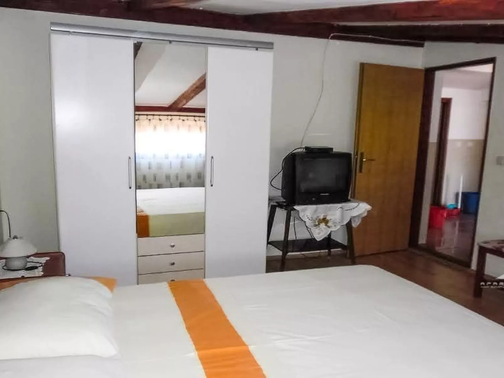 Für 4 Personen  + 2 Kinder ca. 60 m&sup2; in Zubovici, Adriaküste Kroatien (Kro