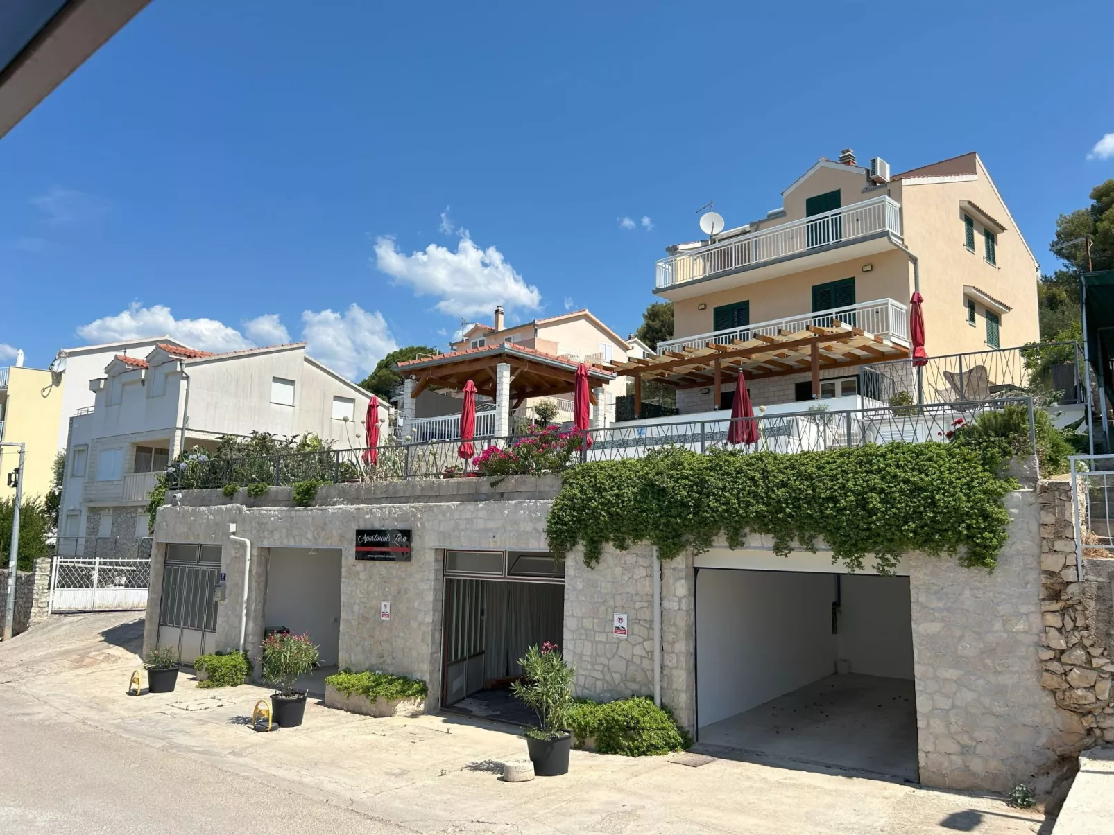 Beheizter Infinity-Pool, Wohnung mit Meerblick3-Outside