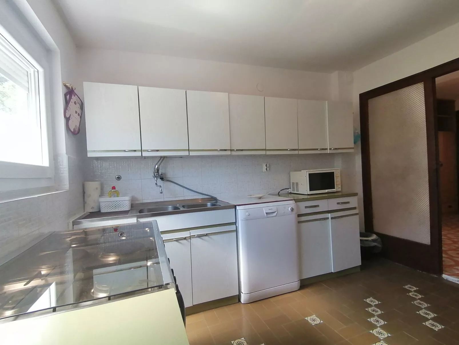 In Premantura-Drinnen