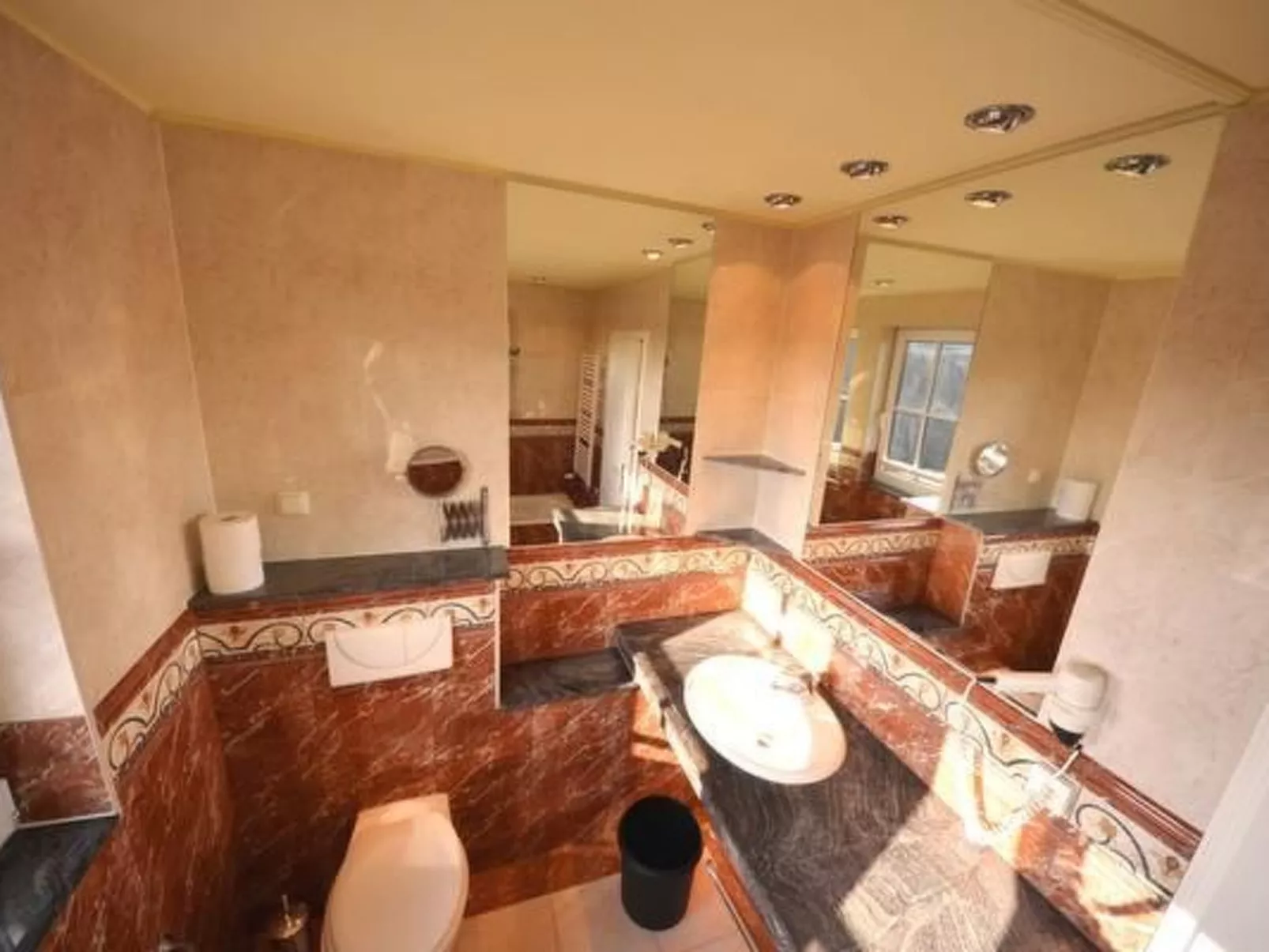 Haus Seeadler-Drinnen