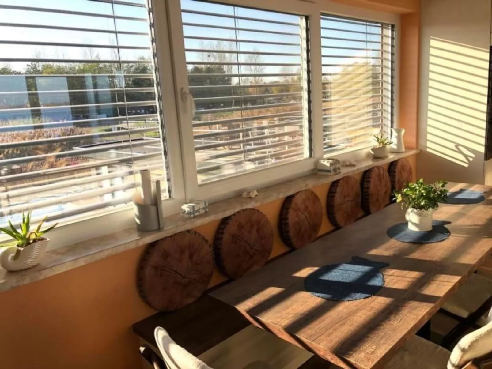 Schwimmendes Haus Elandi